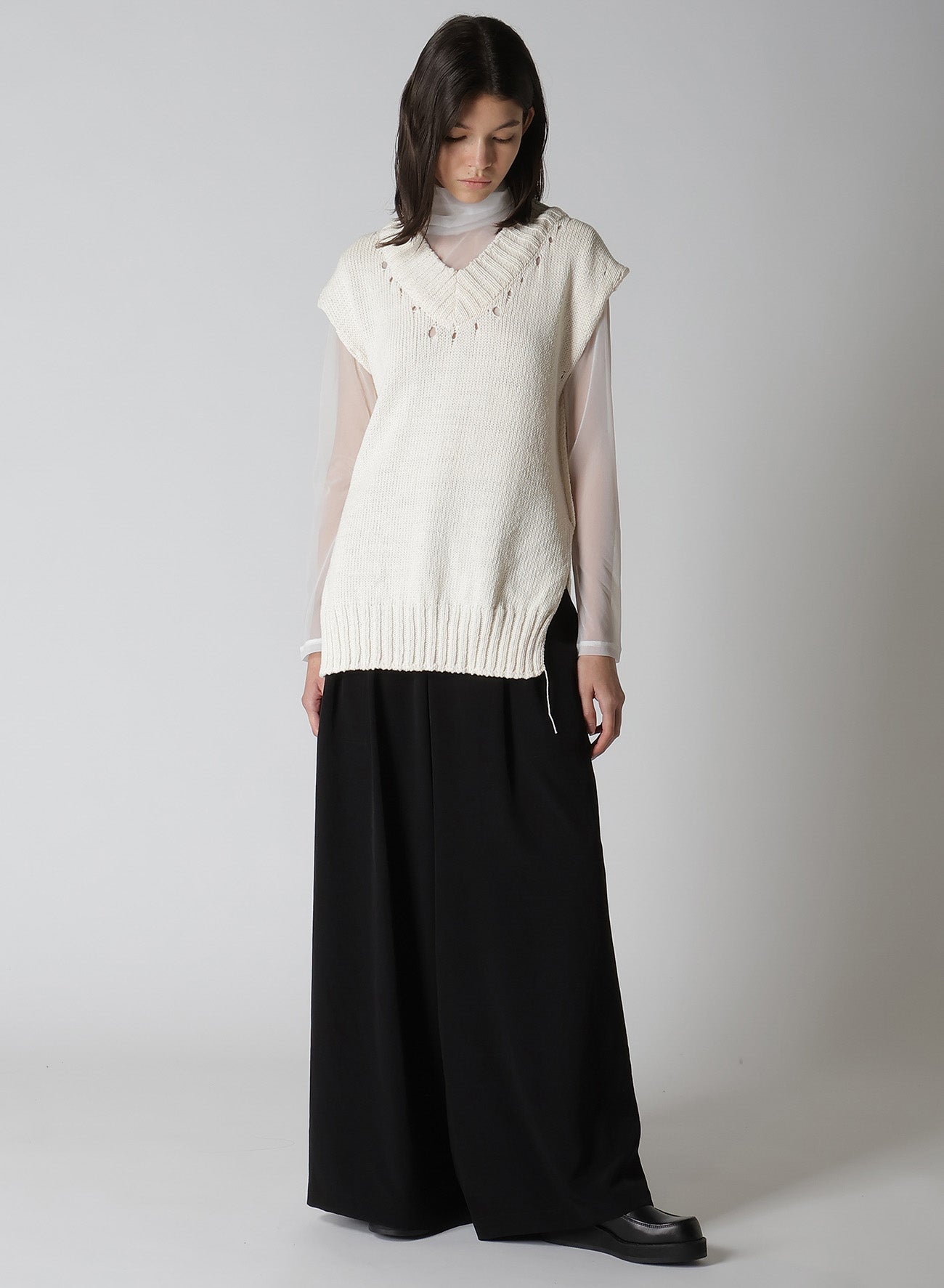 Elegant Crepe de Chine Double Tucked Wide Leg Pants for Women - Comfortable & Stylish Office Wear & Casual Outfits