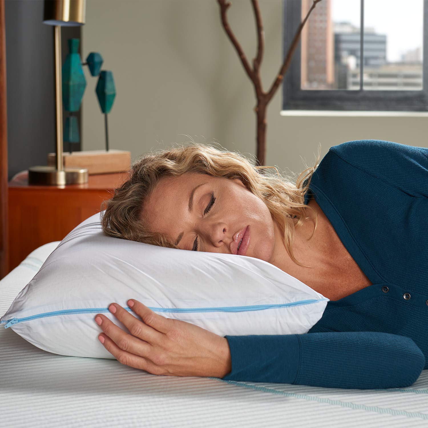 Tempur-Pedic TEMPUR-Cloud Cooling & Supportive Queen Size Pillows (2-Pack) - Premium Memory Foam Pillows for Side, Back & Stomach Sleepers, Ideal for Hot Sleepers & Neck Pain Relief