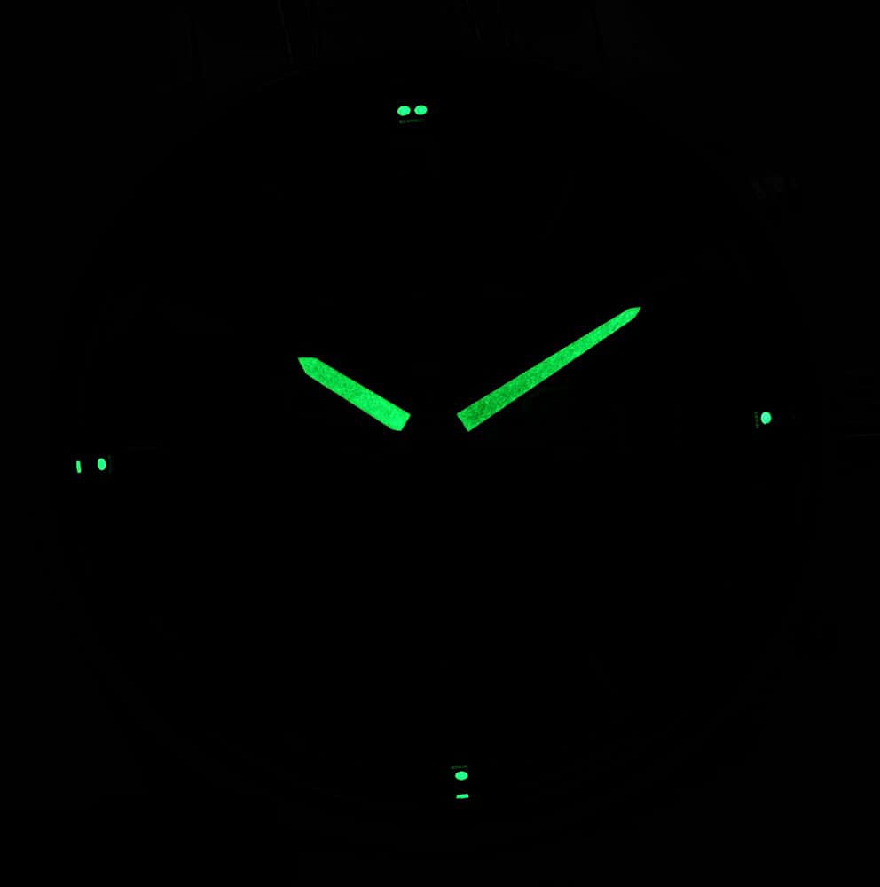 EDIFICE Efv-610d-1avuef Men's Stainless Steel Chronograph Watch - Water Resistant, Date Display, Casual & Business Wear - Perfect for Office, Dating & Daily Use