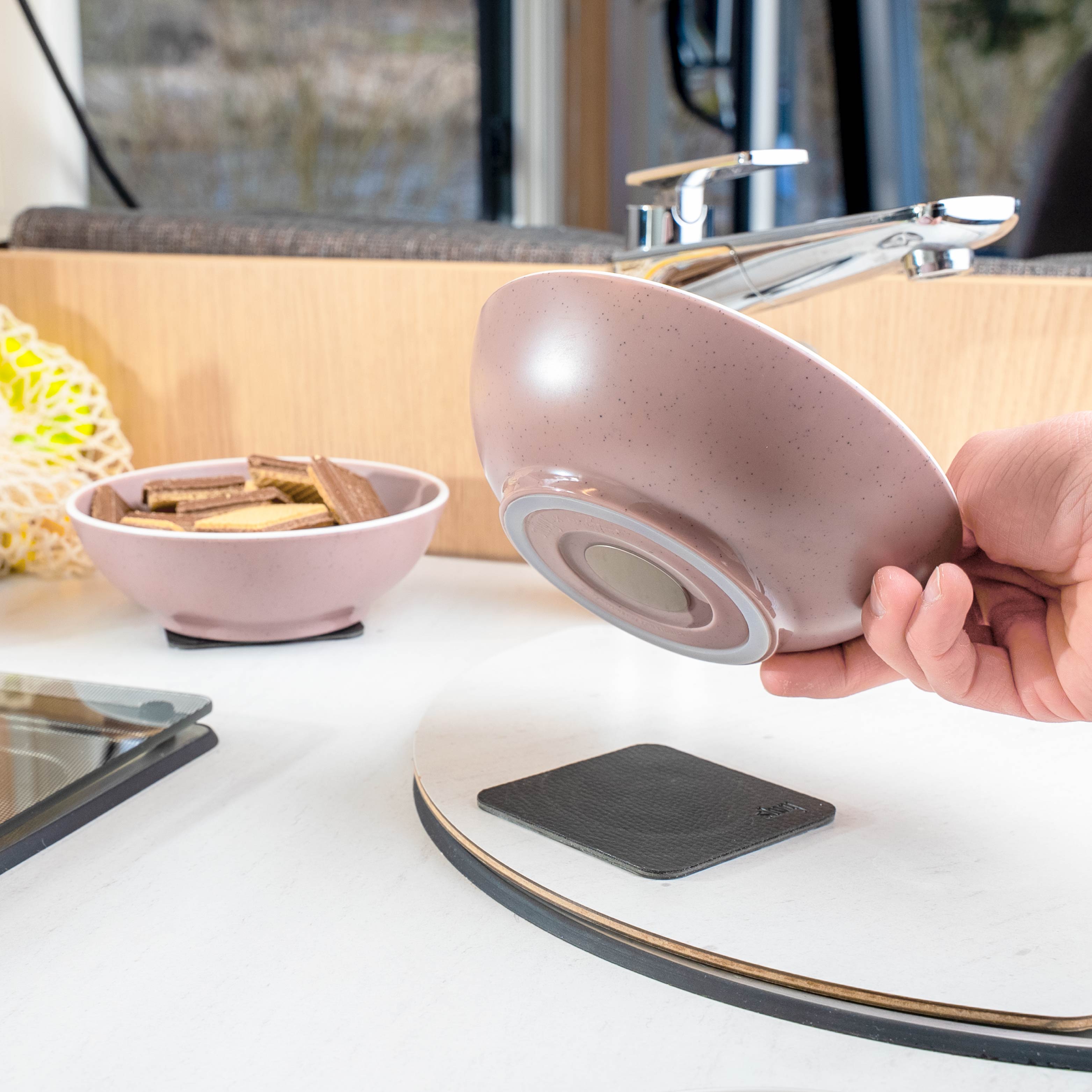 Premium Plastic Mixing Bowls with Lids - 16cm Dolomite Rose Color - Ideal for Baking, Cooking & Food Storage