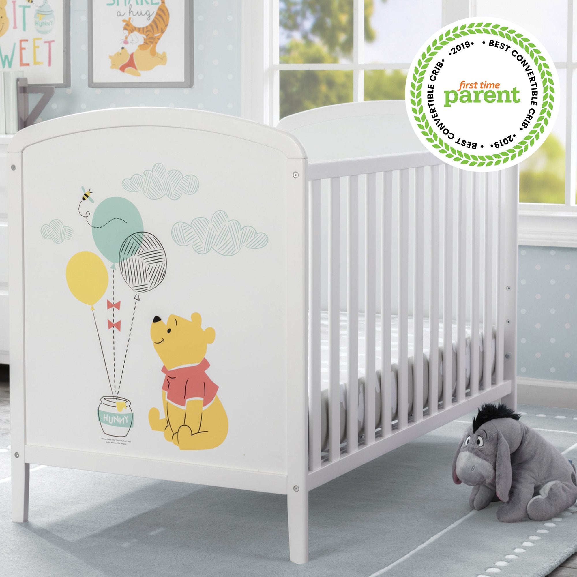Disney Winnie The Pooh 3-in-1 Convertible Baby Crib - Nursery Bed for Newborn to Toddler - Perfect for Bedroom, Daycare & Travel