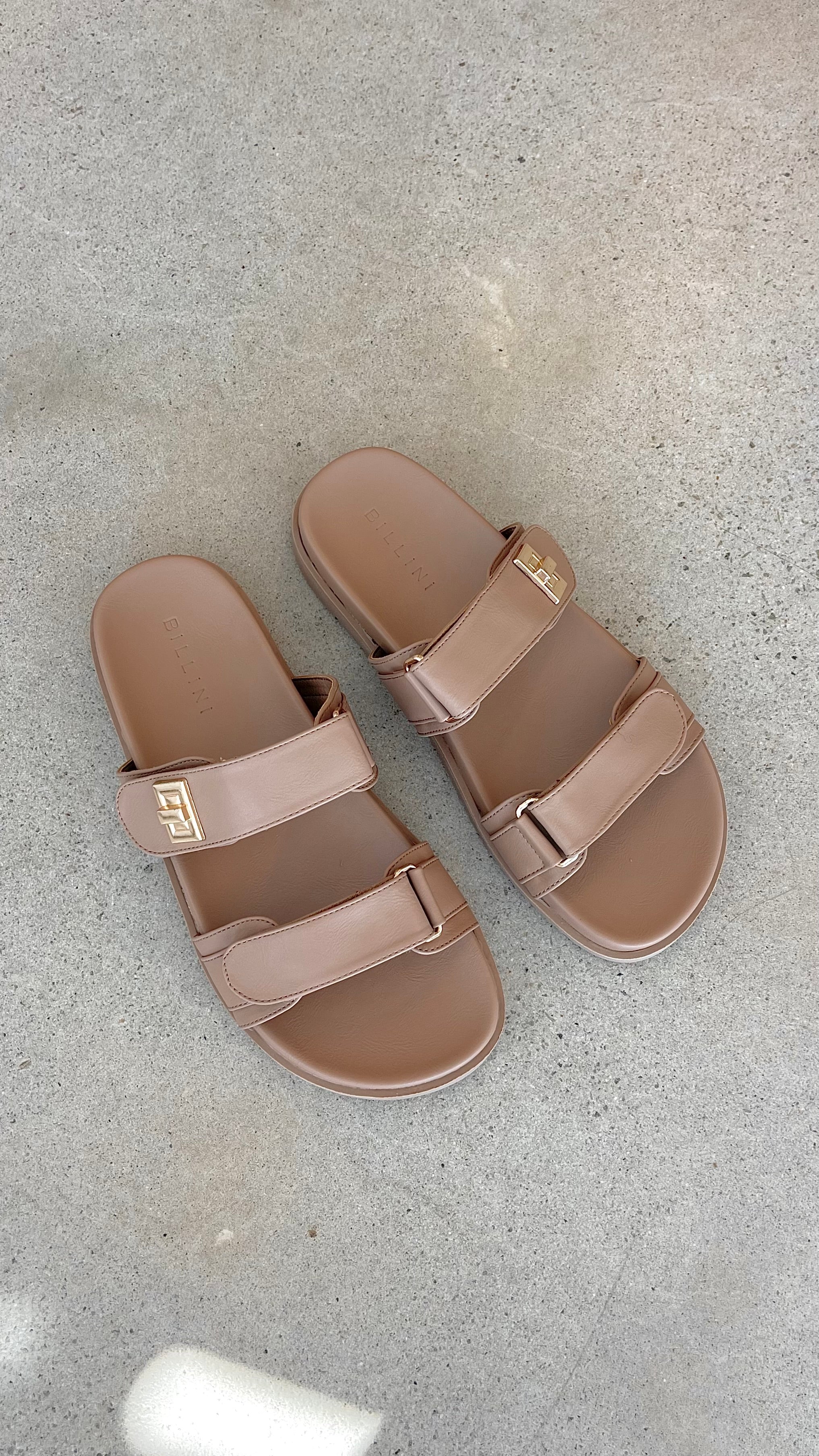 Amylee Women's Casual Slide Sandals - Lightweight & Comfortable Cashew Color for Summer Beach, Pool, and Home Use