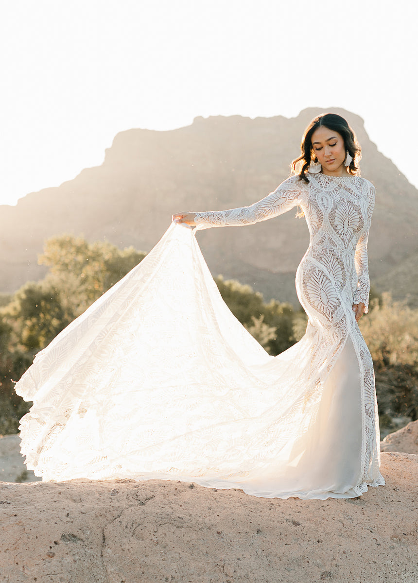 Mirelle Elegant Lily Wedding Dress - A-Line Lace Bridal Gown for Bride | Perfect for Church Ceremony, Beach Wedding & Romantic Photoshoot
