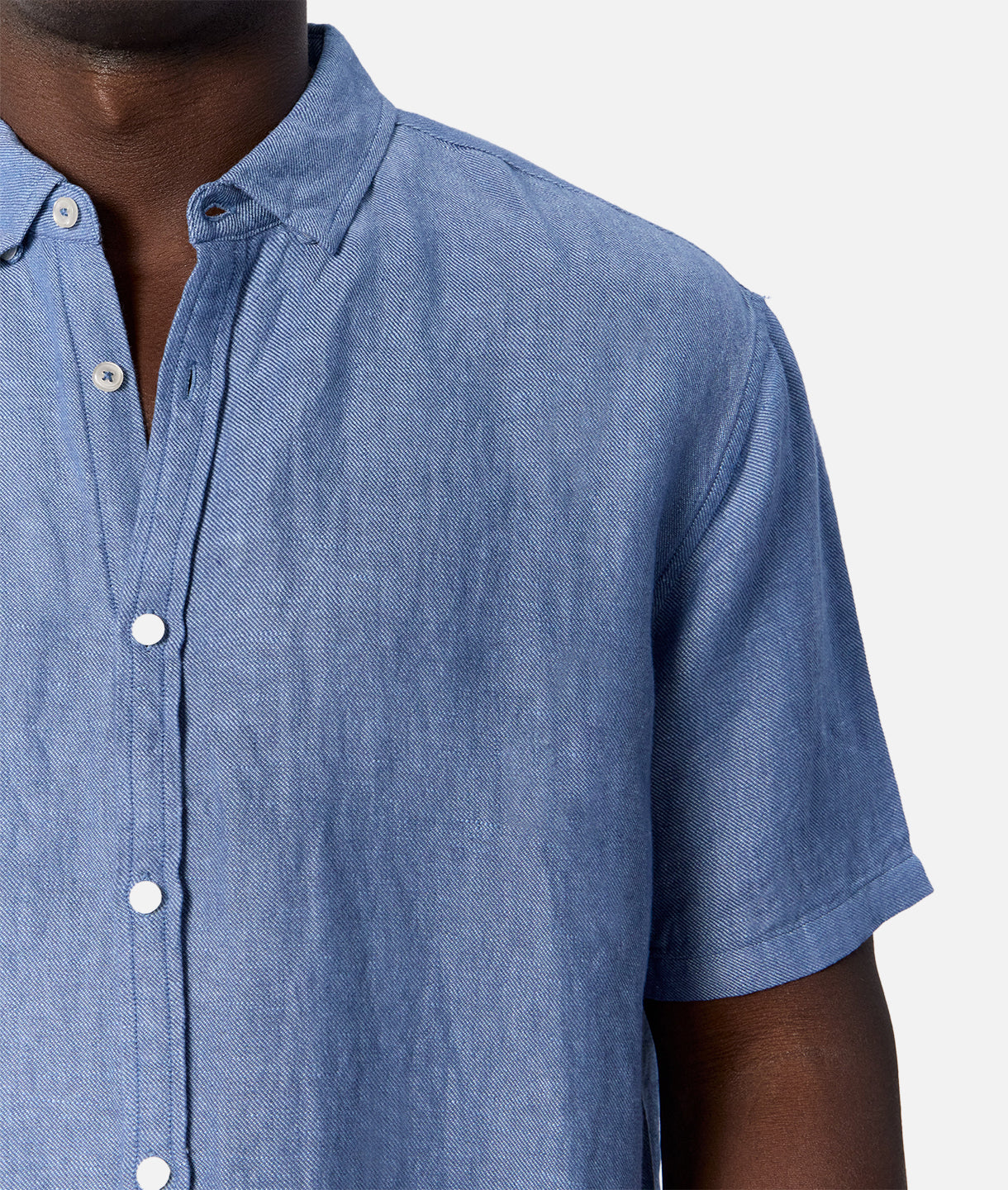 Trinidad Linen Blend Short Sleeve Shirt in Dark Chambray - Size 24 | Comfortable & Stylish Casual Wear for Men