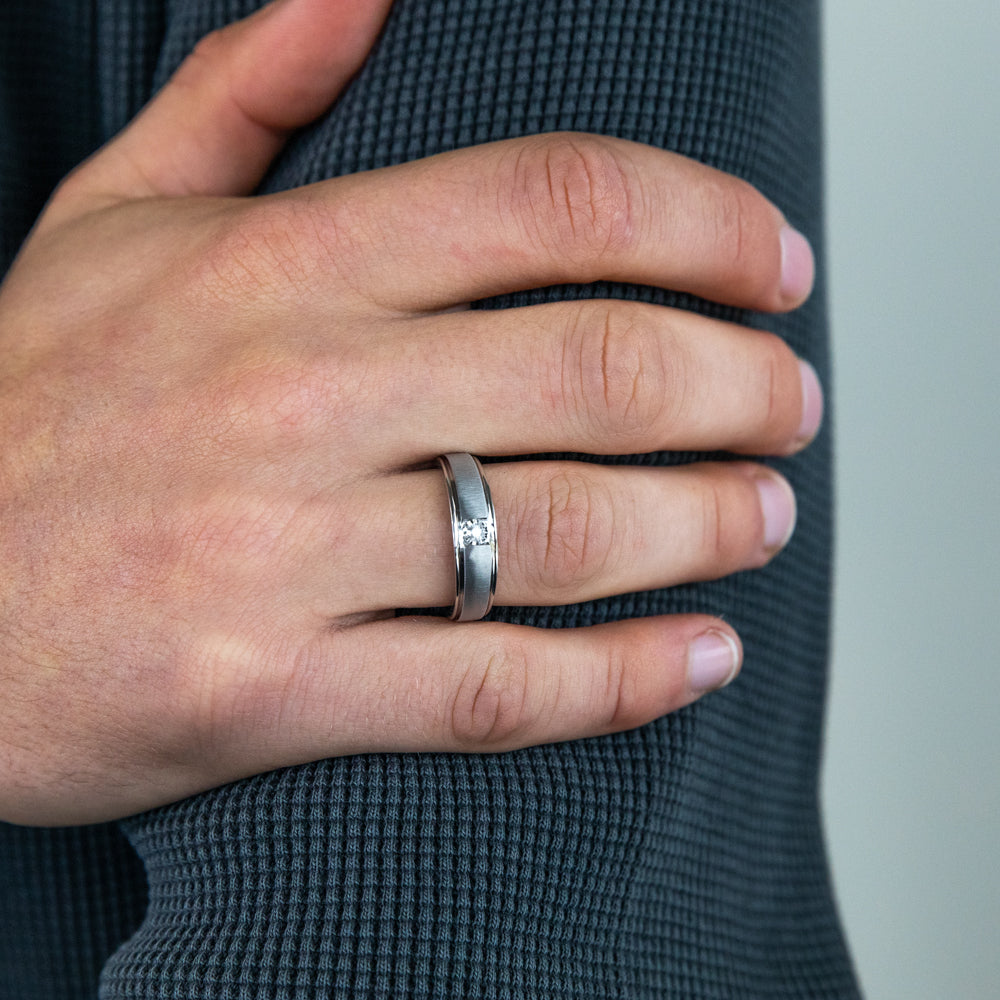 1 Carat Diamond Men's Ring in Sterling Silver 925 - Elegant Wedding Band & Anniversary Gift for Him - Perfect for Engagements, Proposals & Special Occasions