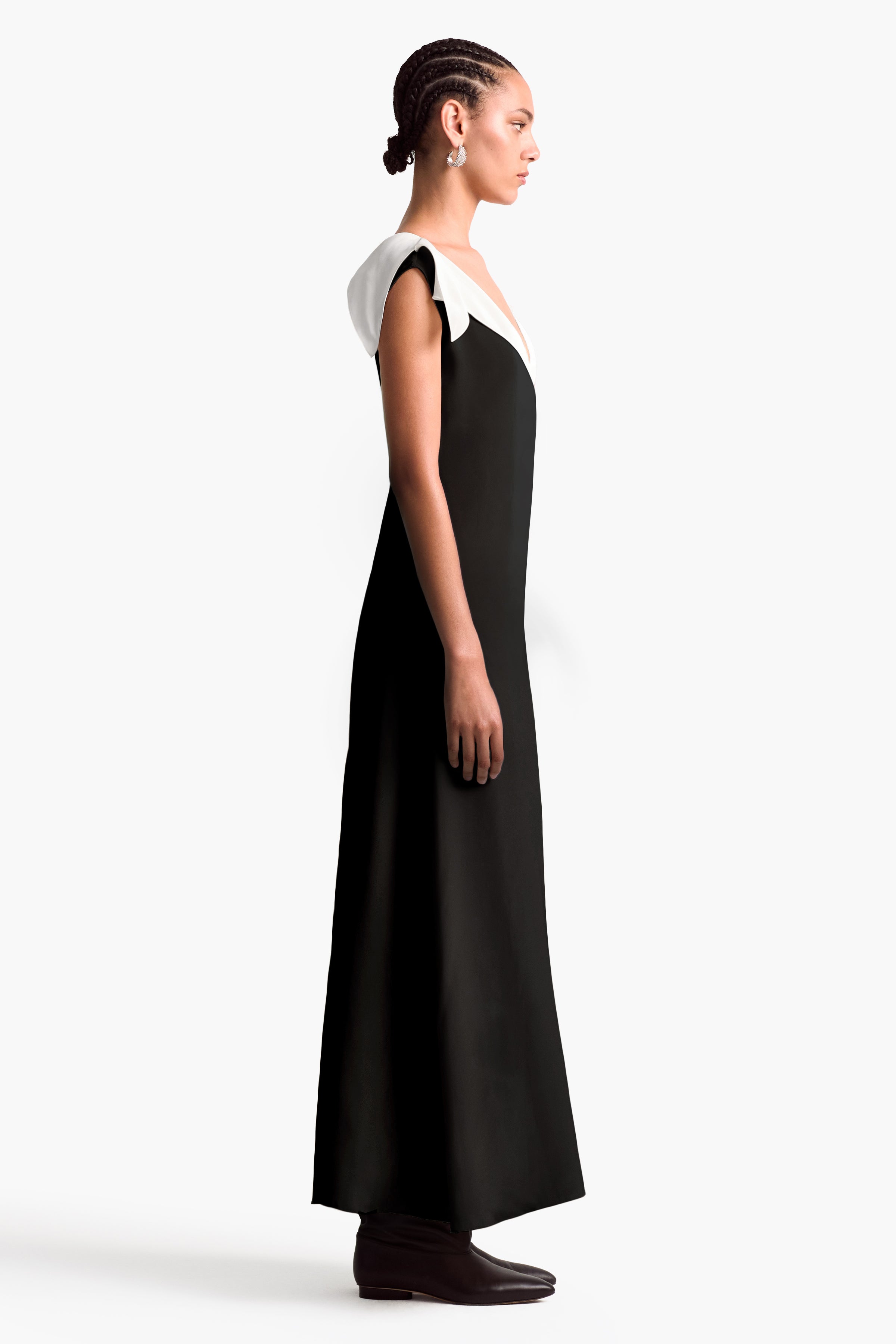 Jophee Women's Black Dress - Elegant & Comfortable for Casual Wear, Office, Parties & Special Occasions