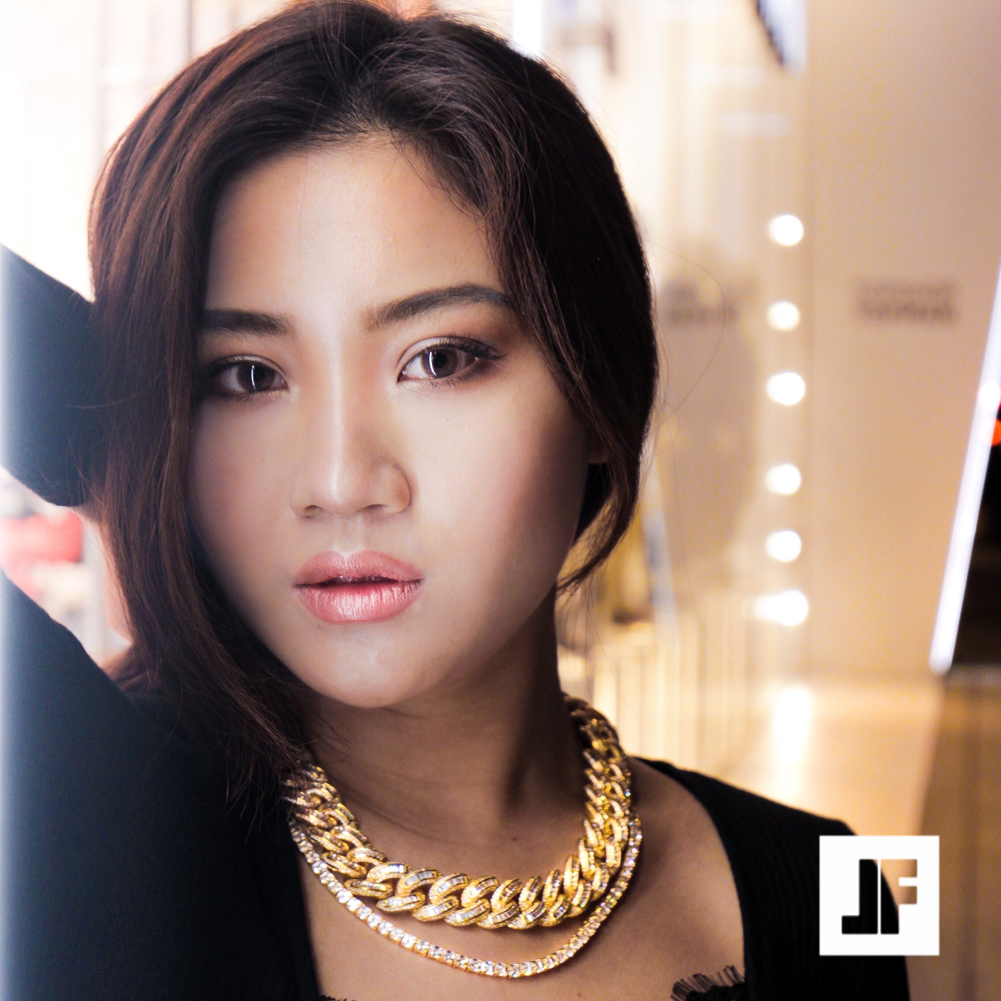 Exquisite Gold Plated Asscher Cut Lab-Created Tennis Chain Necklace for Men & Women - Perfect for Parties, Weddings & Special Occasions