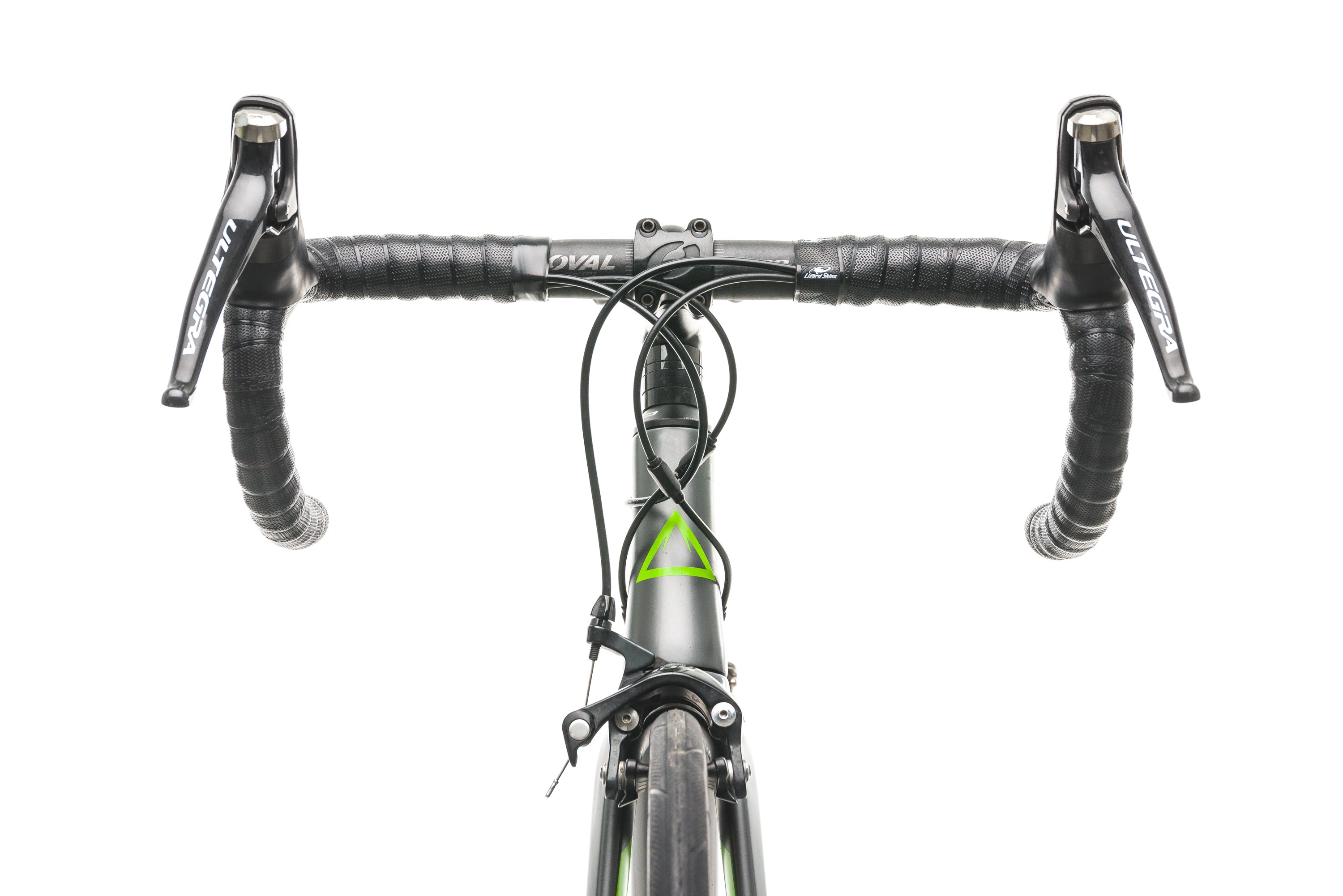 2016 Fuji SL 2.3 Road Bike - Lightweight Carbon Frame, Shimano 105 Groupset, 54cm Size | Perfect for Commuting, Fitness Training & Road Cycling