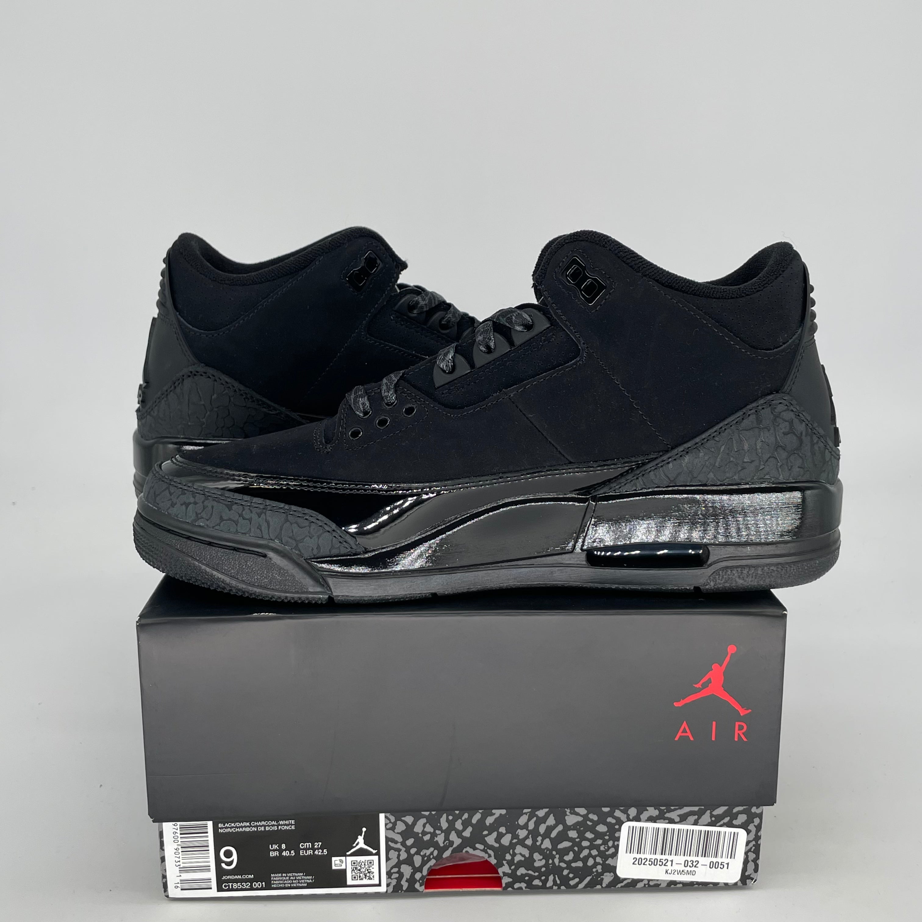 AIR JORDAN 3 BLACK CAT Men's/Women's Basketball Shoes Size 9/10.5W - Style Code CT8532 001 | Perfect for Streetwear, Sneaker Collecting & Basketball Games