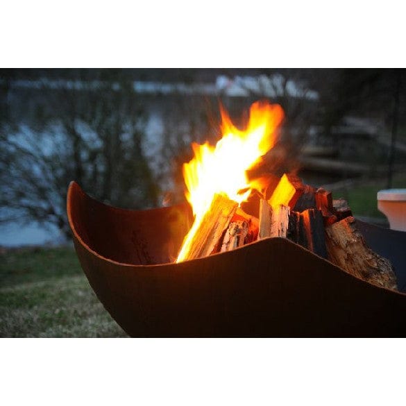 Manta Ray Fire Pit - Outdoor Wood Burning Fire Pit for Backyard, Patio, and Camping - Handcrafted Steel Fire Pit with Unique Ray Design - Perfect for Gatherings, S'mores, and Ambiance