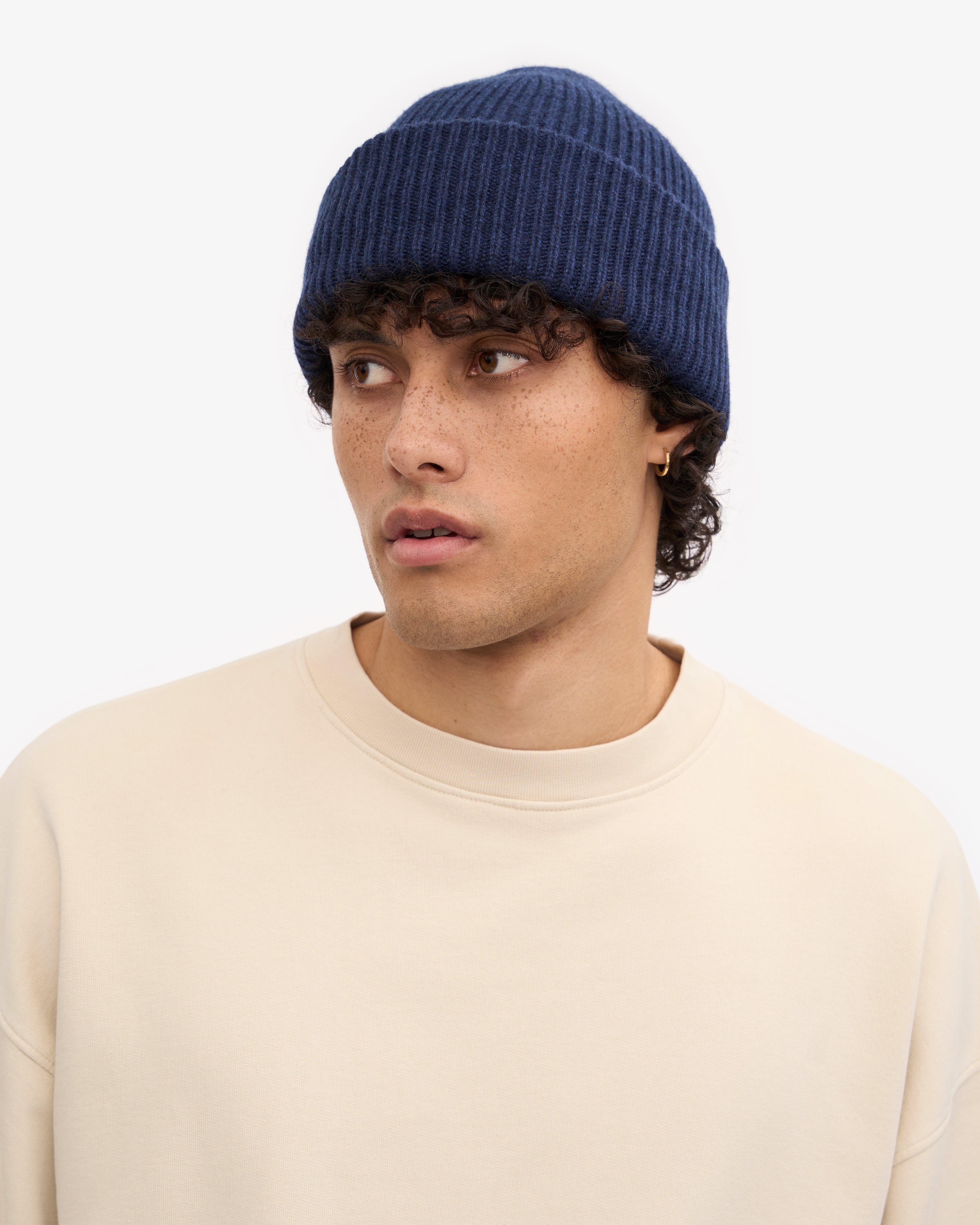 Premium Merino Wool Beanie Hat for Men & Women - Soft & Warm Winter Skull Cap - Marine Blue - Ideal for Skiing, Hiking & Outdoor Activities