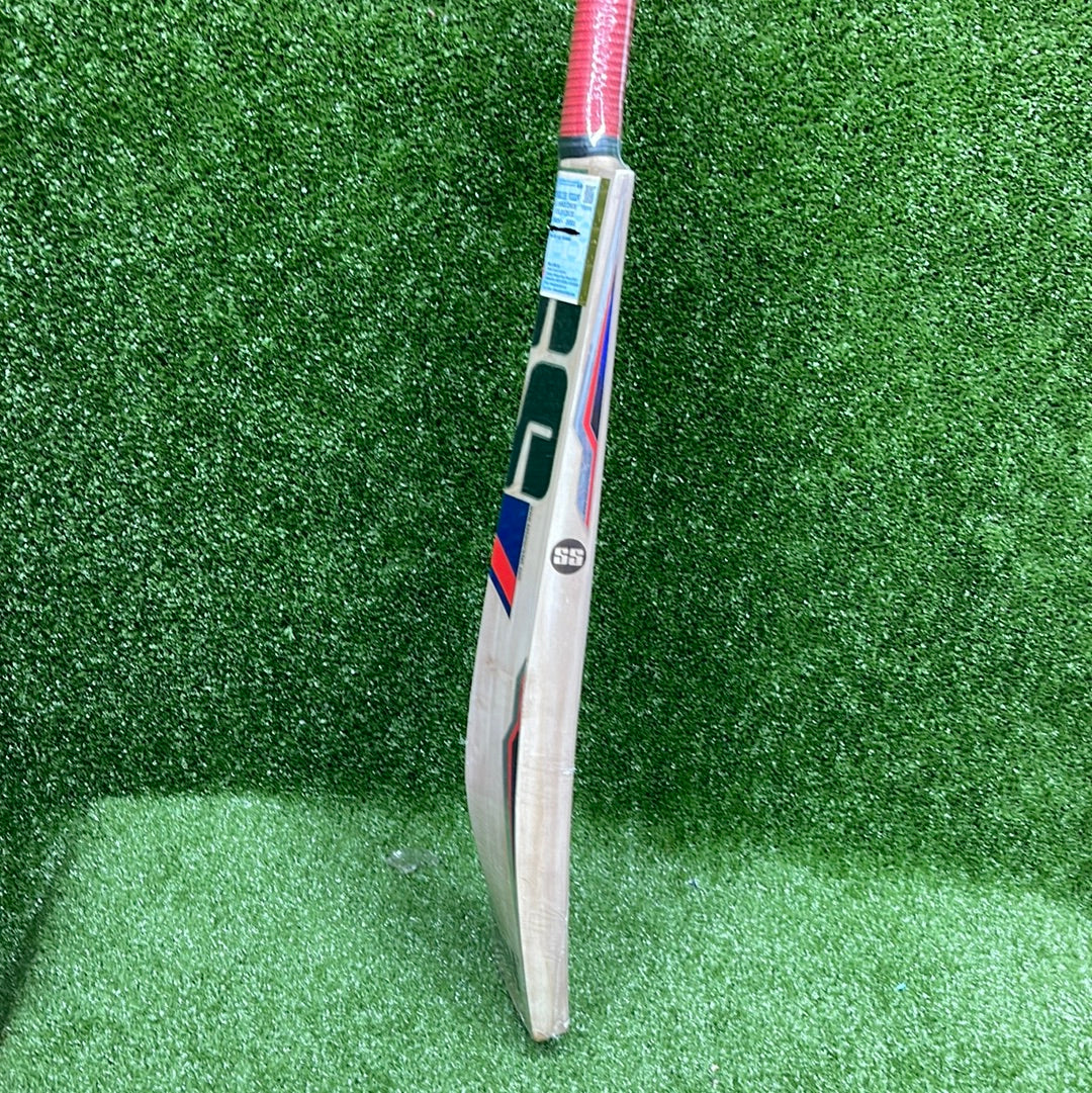 SS Core Maximus Cricket Bat with Blue Sticker - Premium Performance for Professional & Amateur Players - Perfect for Matches, Training & Backyard Games