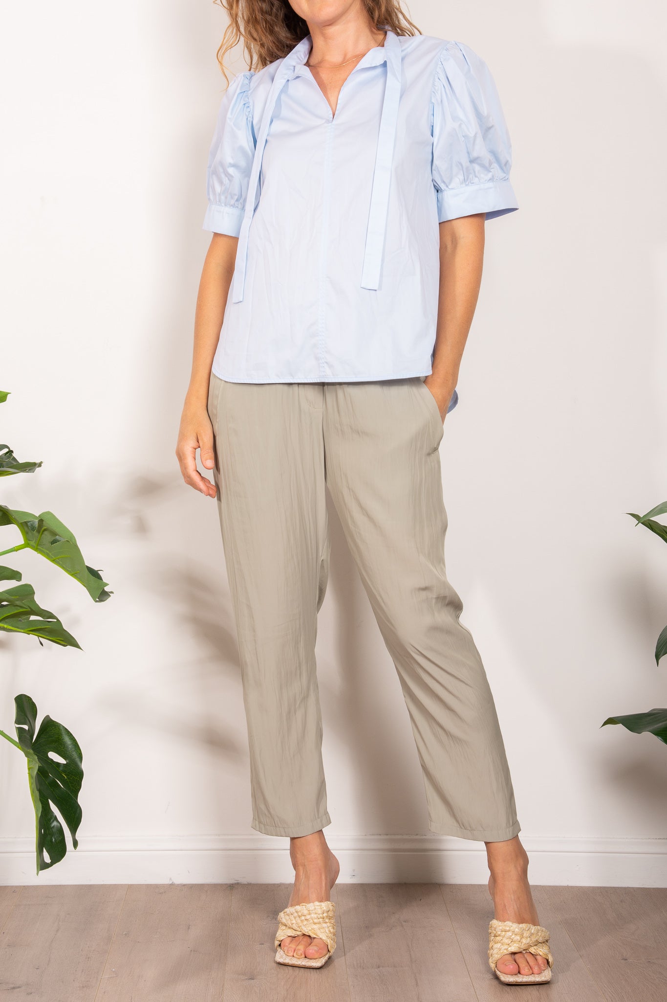 Layered Average Top - Women's Fashion Casual Blouse for Everyday Wear, Work & Outings