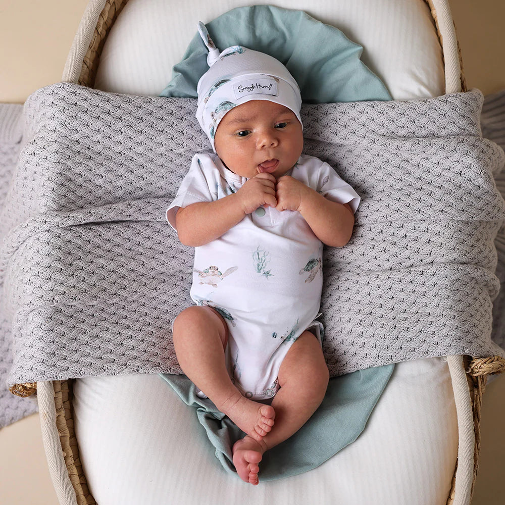 Organic Baby Short Sleeve Bodysuit - Soft Cotton Onesie for Newborns & Infants - Cute Turtle Design - Perfect for Playtime, Daycare & Photo Shoots