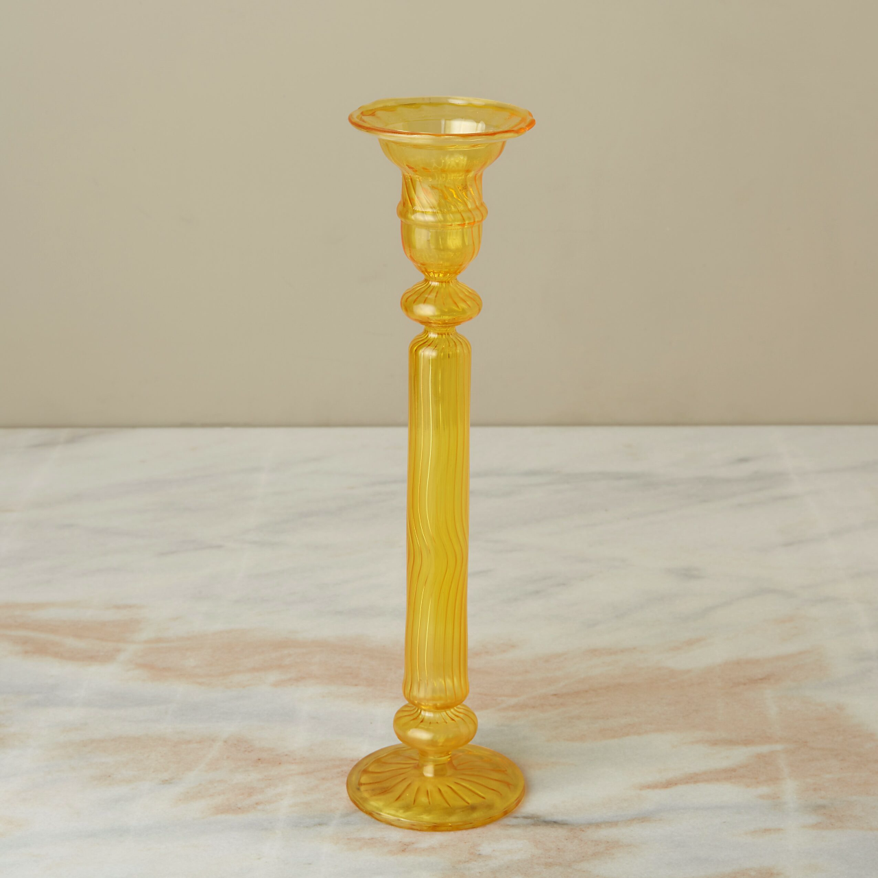 Elegant Glass Candlestick Holder with Daffodil Design - Perfect for Romantic Dinners, Wedding Decor & Home Centerpieces