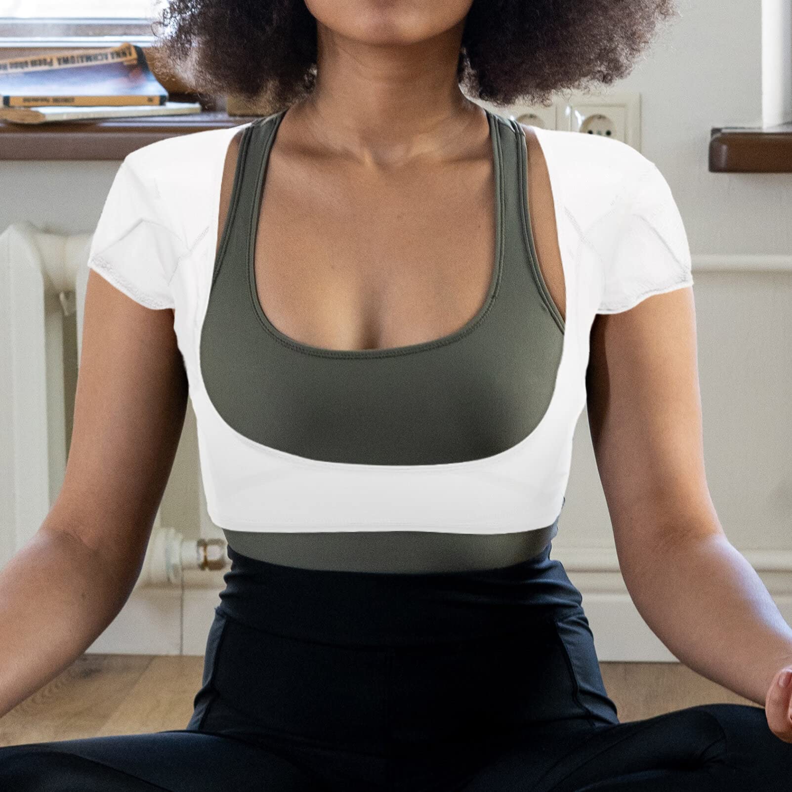 Healvian Sweat Proof Underarm Pads for Women & Men - Nylon Protection Undershirt, Travel Shirt Vest, Sweat Suits & Toiletries Bottles - Perfect for Workouts, Travel, Office & Daily Wear