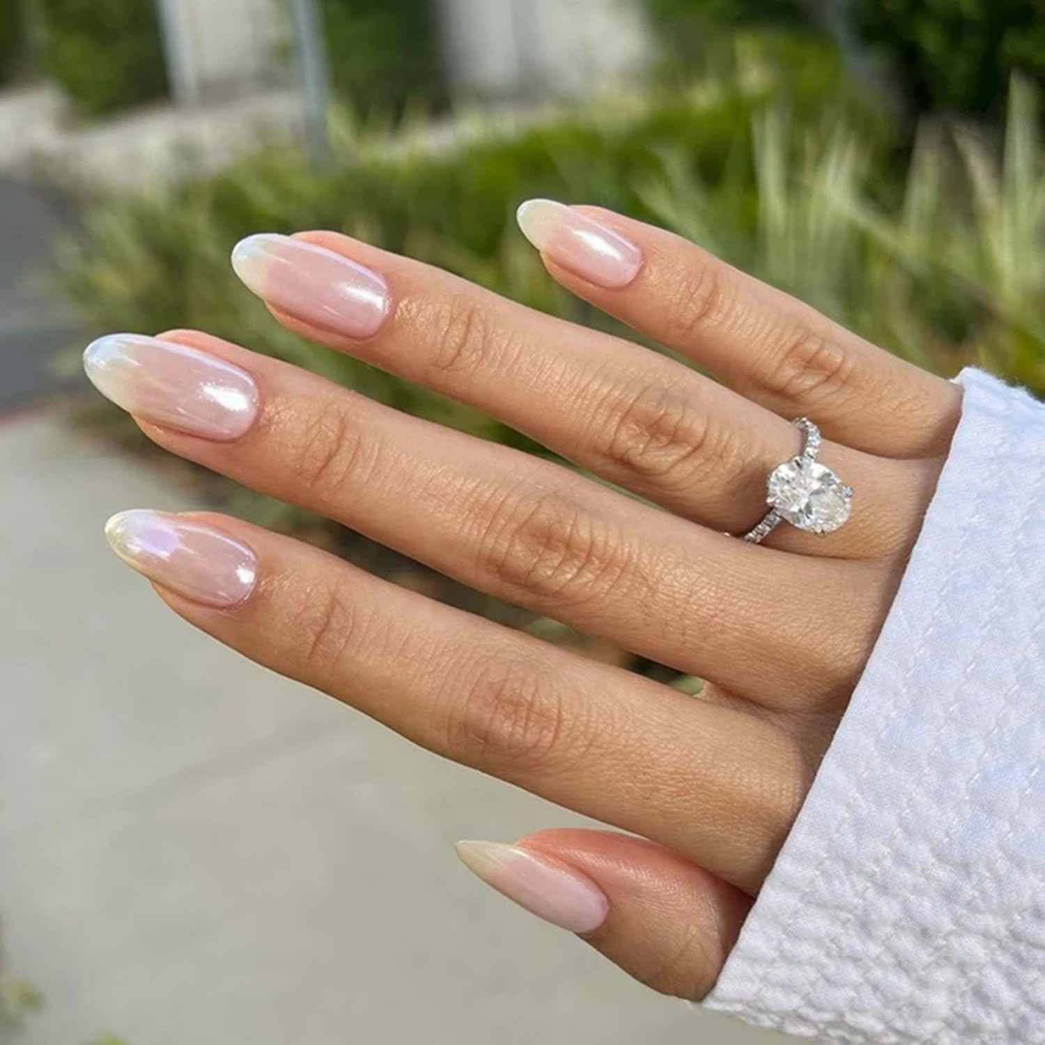 Magic White Pearl Chrome Nail Powder - Holographic Glitter Manicure Pigment for Shell Nails Art | DIY Aurora Moonlight Nail Design with Free Tools | Perfect for Salon, Home Manicure & Special Occasions