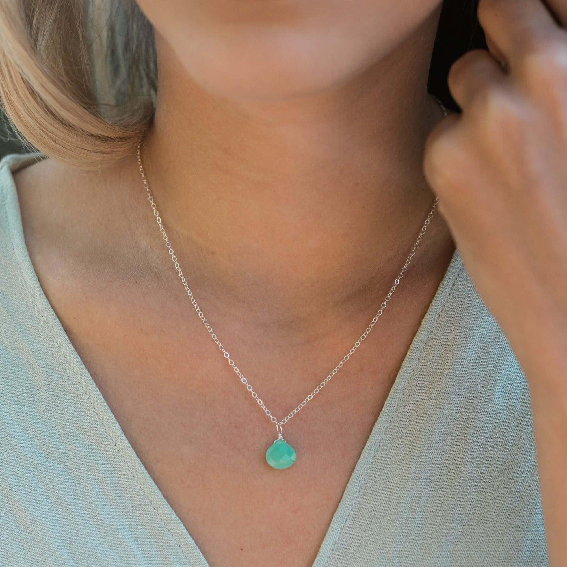 Natural Chrysoprase Teardrop Crystal Pendant Necklace for Women - Healing Stone Jewelry for Meditation, Yoga & Spiritual Gifts