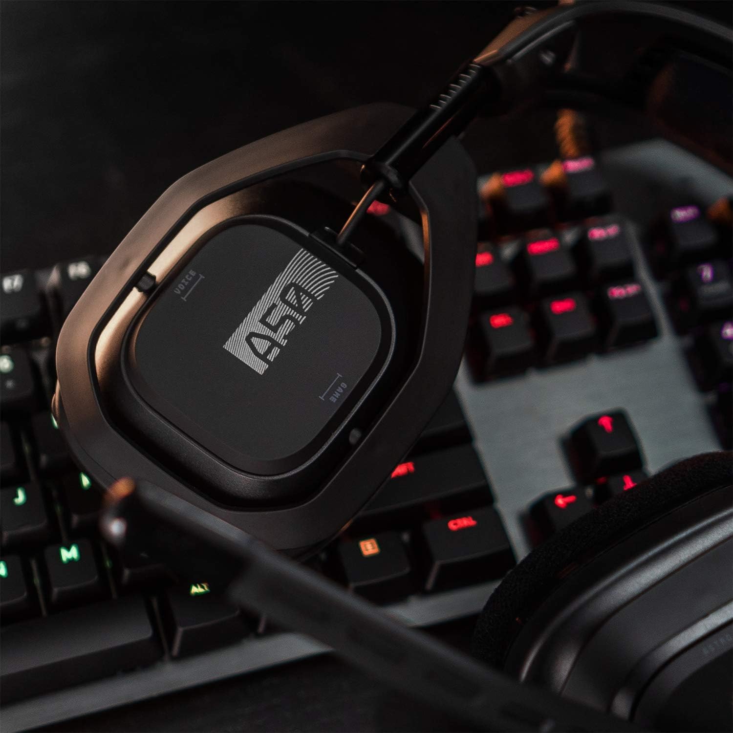 ASTRO Gaming A50 Wireless Headset with Base Station - 4th Gen Dolby Audio Headphones for PS5, PS4, PC & Mac | 2.4GHz Wireless, Game/Voice Balance | Perfect for Competitive Gaming & Streaming (Black)
