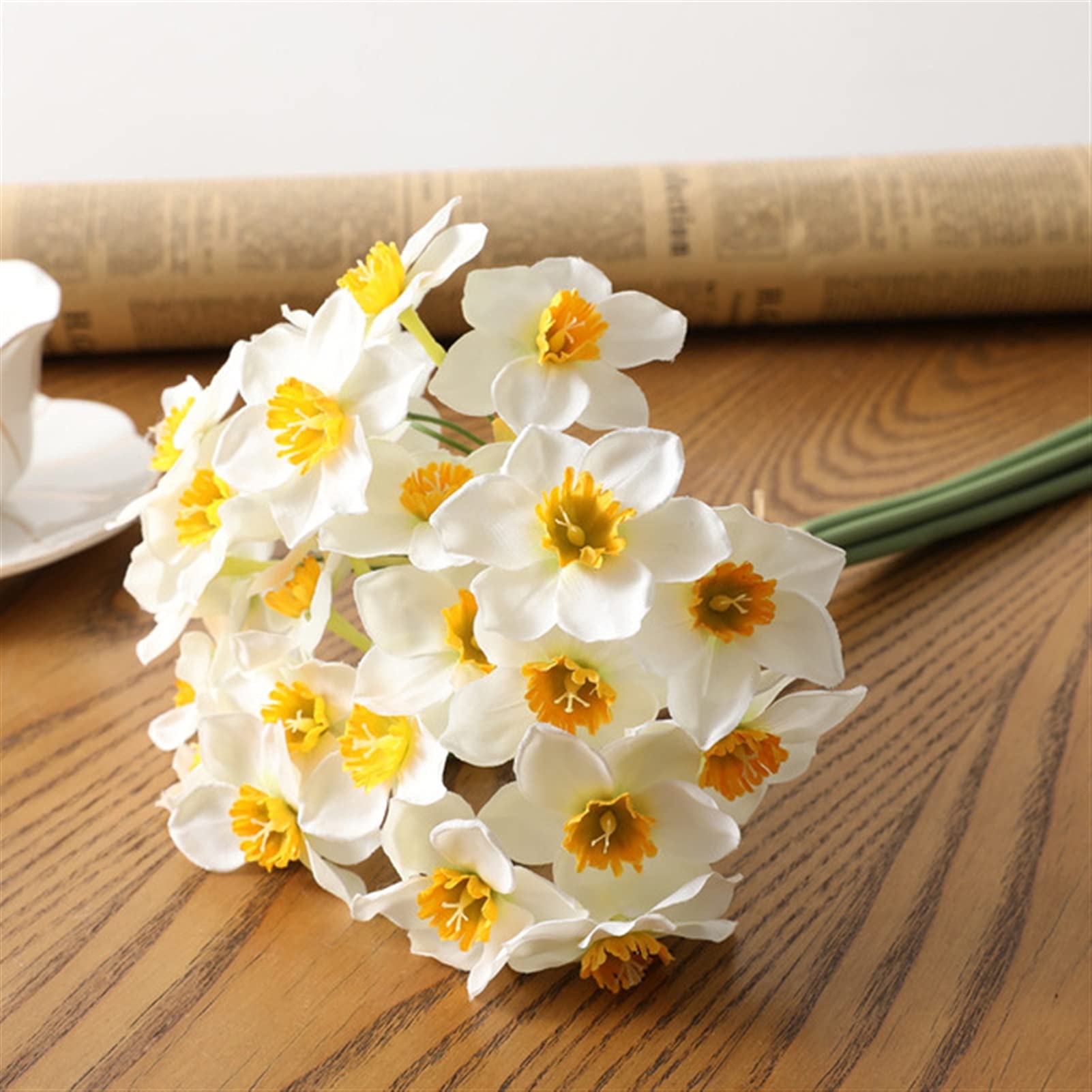 6 Pack Artificial Daffodil Flowers - Realistic Fake Narcissus Bouquet for Home Decor, Wedding Centerpieces, Window Display & Party Arrangements (White) - Perfect for Living Room, Dining Table & Office Desk Decorations