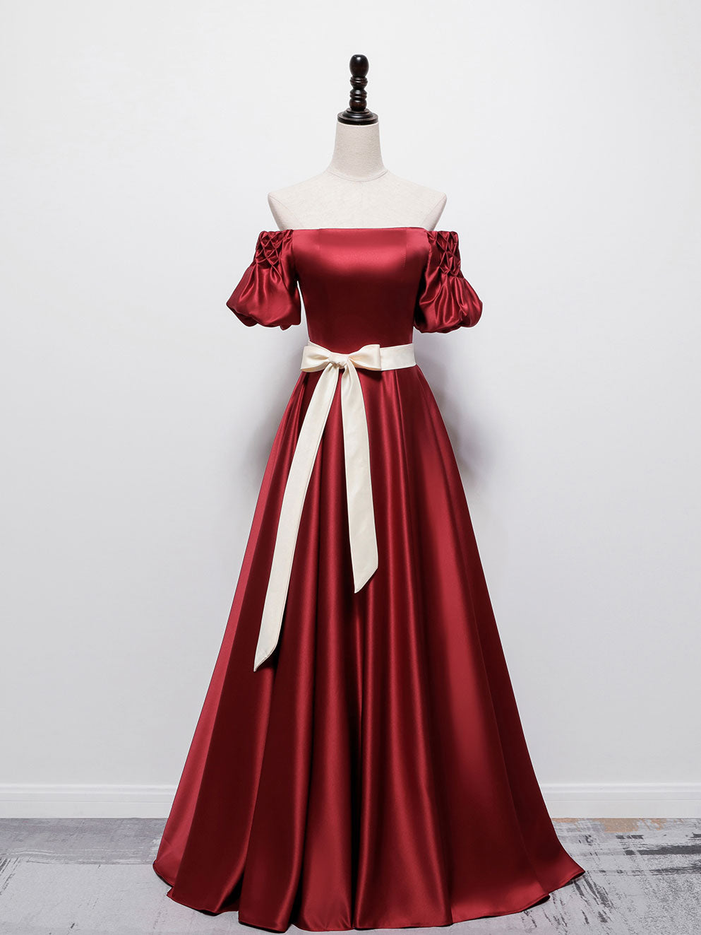 Elegant Burgundy Satin Long Prom Dress for Women - Formal Evening Gown & Bridesmaid Dress for Weddings, Homecoming, and Special Occasions