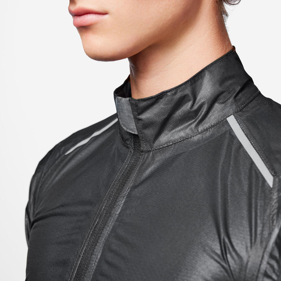 Van Rysel Men's Ultralight Waterproof Cycling Jacket - Breathable Windproof Bike Jacket for Outdoor Sports & Commuting - Perfect for Road Cycling, Mountain Biking & Urban Commute