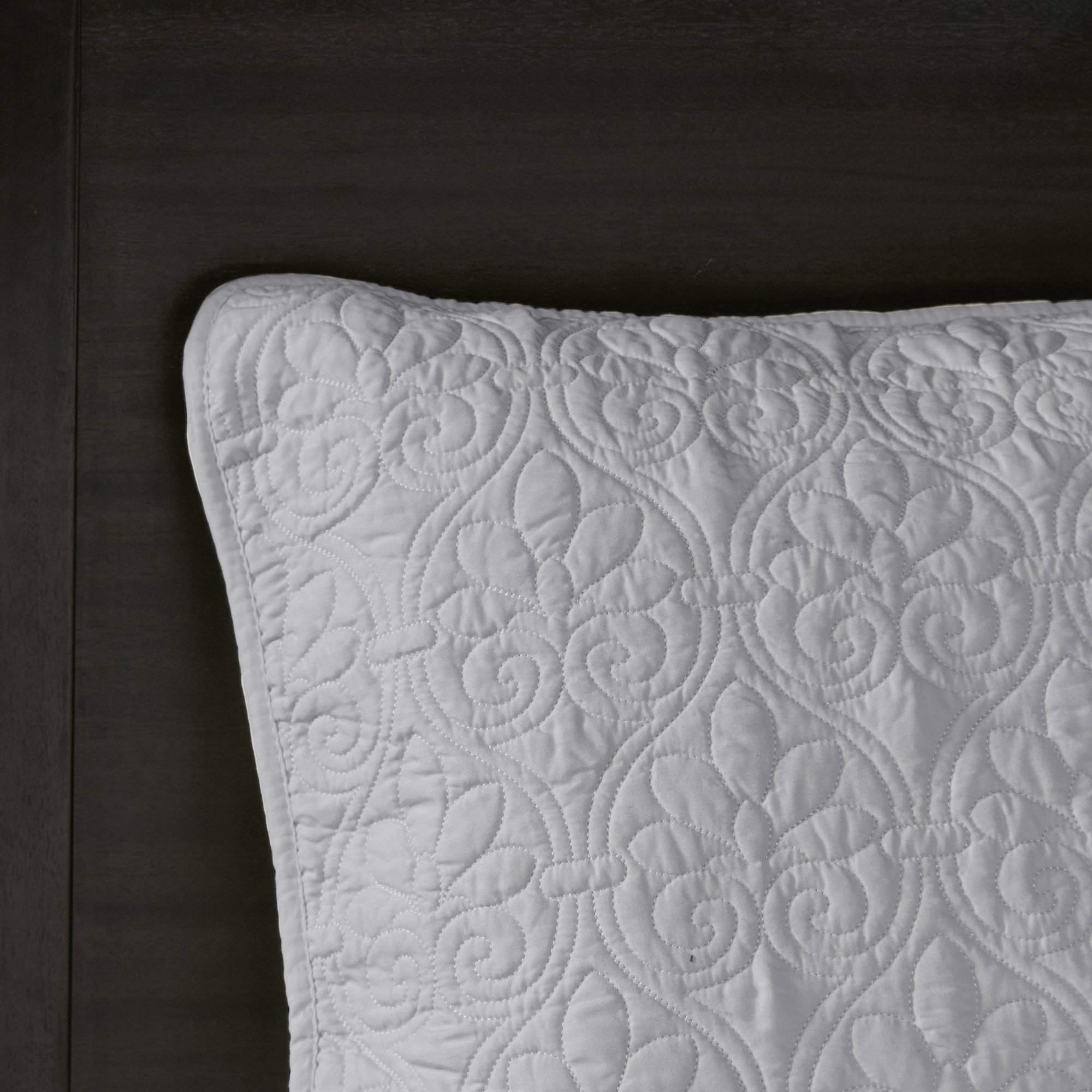 Madison Park Quebec Queen Size Quilt Bedding Set - Grey Damask 3-Piece Microfiber Bedspread | Ultra Soft & Breathable | Perfect for Master Bedroom, Guest Room & Cozy Home Decor