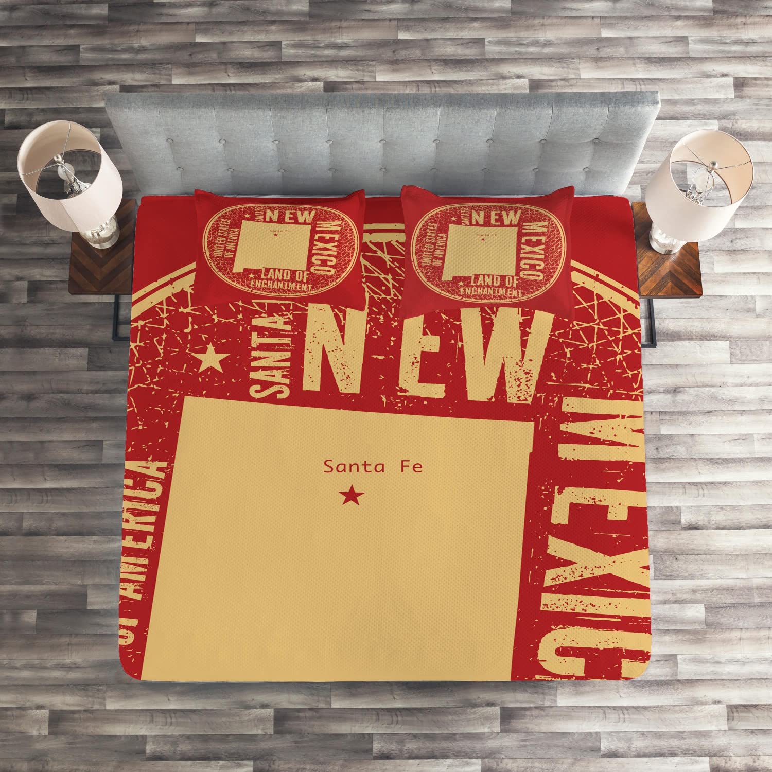 Lunarable New Mexico Themed 3-Piece Quilted Bedspread Set - King Size Sand Brown & Red Coverlet with 2 Pillow Shams | Land of Enchantment USA Stamp-Style Calligraphy Design | Perfect for Southwestern Bedroom Decor & Southwest-Themed Guest Rooms