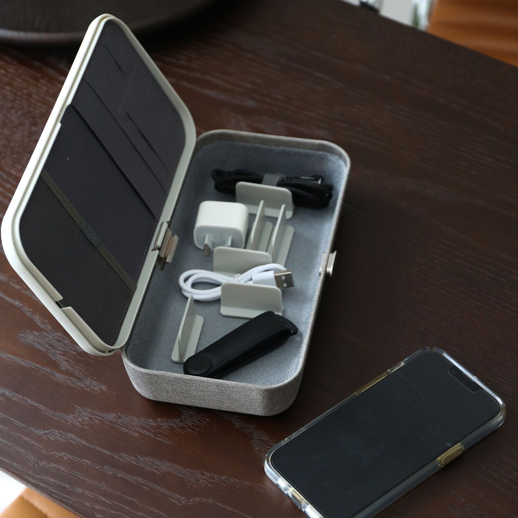 ORBITKEY Nest V2 Organizer - Compact Leather Desk Accessory for Keys, Cards & Small Essentials | Home Office & Travel Storage Solution