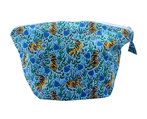 HVE Women's Makeup Bag | Stylish Tiger Print Cosmetic Pouch for Travel Organizer & Toiletry Storage | Waterproof Makeup Case for Girls (25x14.5x7 cm) | Perfect for Travel, Gym & Daily Essentials