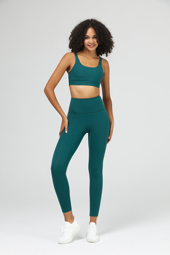 Women's Chic Strappy Sports Bra - High Support Workout Top for Yoga, Running & Gym - Breathable & Comfortable Activewear