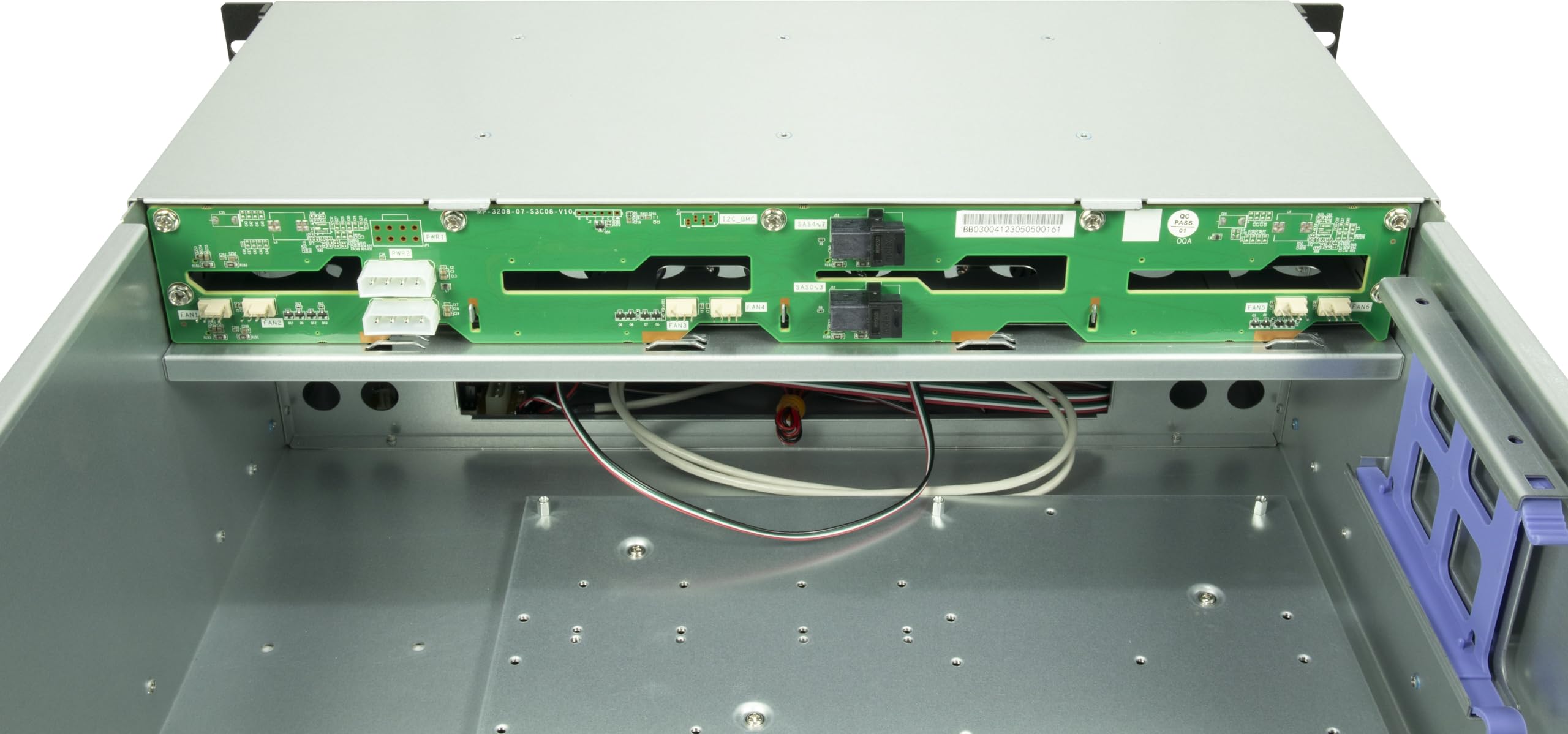 Inter-Tech 4U 8-Bay Hot-Swap Rackmount Storage Enclosure (Model 4708) with 4x 80mm Cooling Fans & Dual SFF-8643 Ports - Perfect for Data Centers, Server Rooms, and Enterprise Storage Solutions