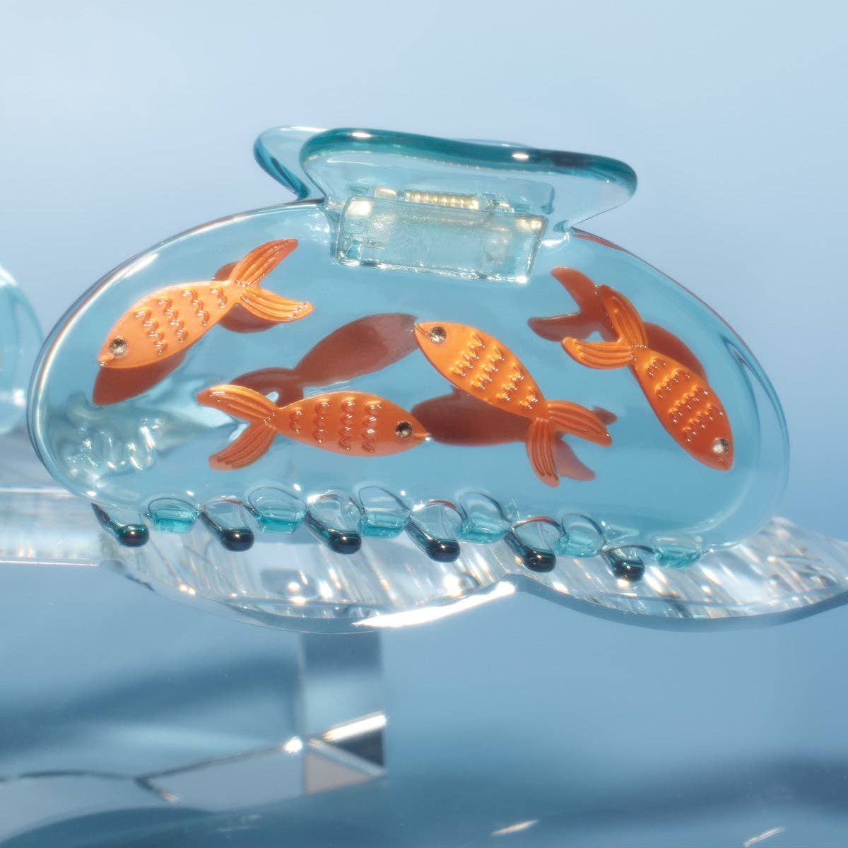 Goldfish Hair Claw Clip - Cute Fish-Shaped Hair Accessory for Women & Girls - Perfect for Ponytails, Buns & Updos - Great for School, Work & Parties
