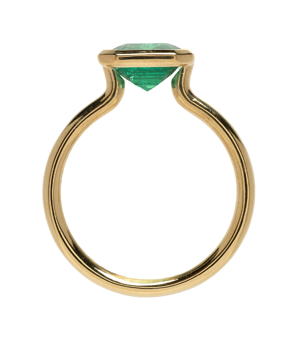 Exquisite 2.5 Carat Colombian Emerald Engagement Ring for Women - Vintage Inspired Bezel Setting, Perfect for Proposals, Anniversaries & Special Occasions