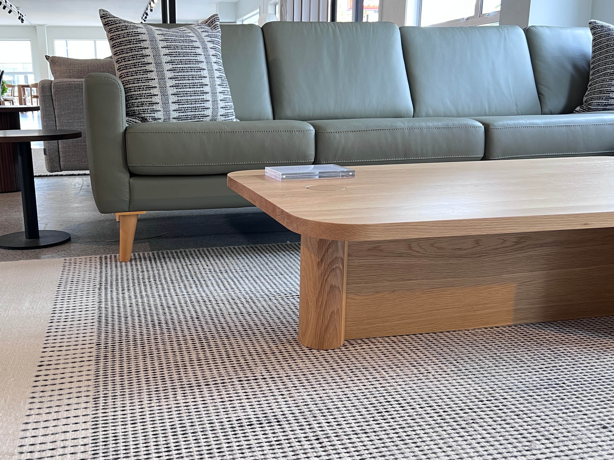Norbo Sofa - Modern Comfortable Couch for Living Room, Bedroom & Office - Perfect for Relaxing, Lounging & Entertaining Guests