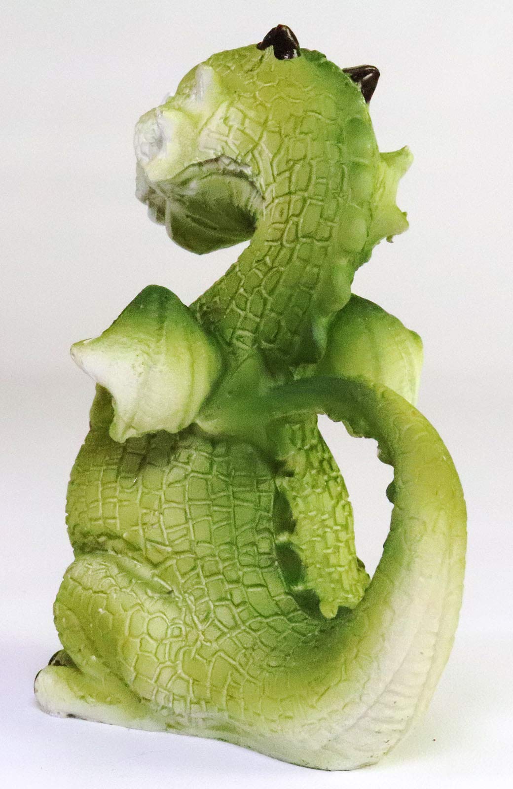 2 Pack Blue-Eyed Baby Dragon Figurines with Buck Teeth - Tommy & Sis Dragon Statue Set with Butterfly on Nose & Tail Biting Design - Perfect for Fantasy Decor, Kids Room, D&D Collectibles and Gift Giving
