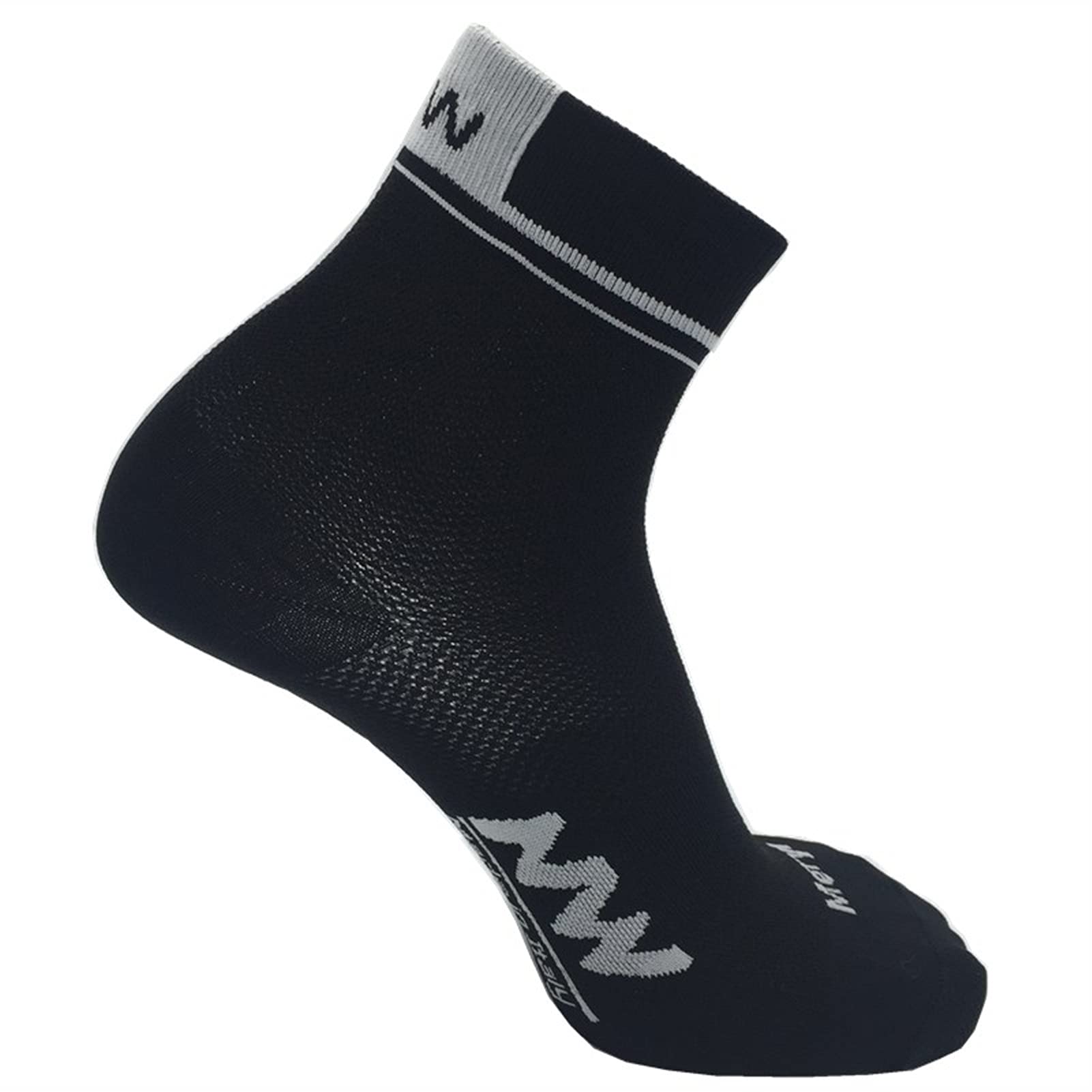 Breathable Moisture-Wicking Sports Socks for Men & Women - Cycling, Running, Basketball, Outdoor Activities - Quick-Dry Performance Socks (Black Gray, Size EUR 38-45) - Ideal for Gym Workouts, Hiking & Daily Wear