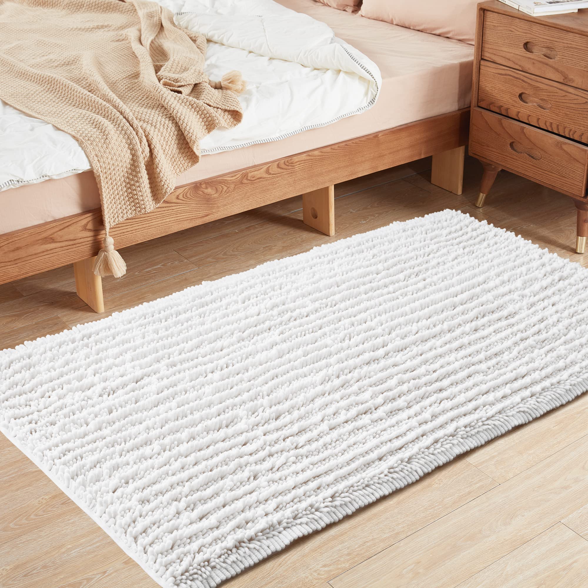 FLOLEOPA Soft Plush Microfiber Bathroom Rugs - Super Absorbent, Non-Slip, Machine Washable Bath Mat for Shower, Tub & Bathroom Floor (31x59 Inches, White) | Perfect for Bathroom Safety & Comfort