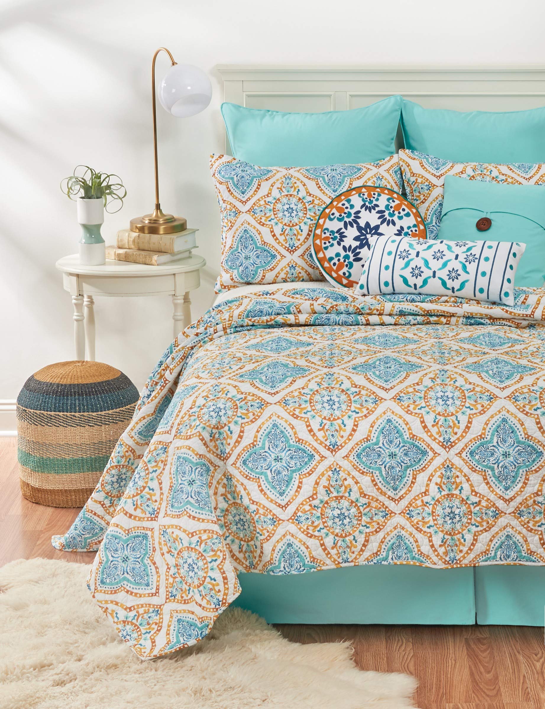 C&F Home Terrace Medallion Full/Queen Cotton Quilt Set - Oversized Reversible Floral Geometric Boho Bedding 3 Piece with Shams - Blue - Perfect for Bohemian Bedroom Decor & Guest Room Styling