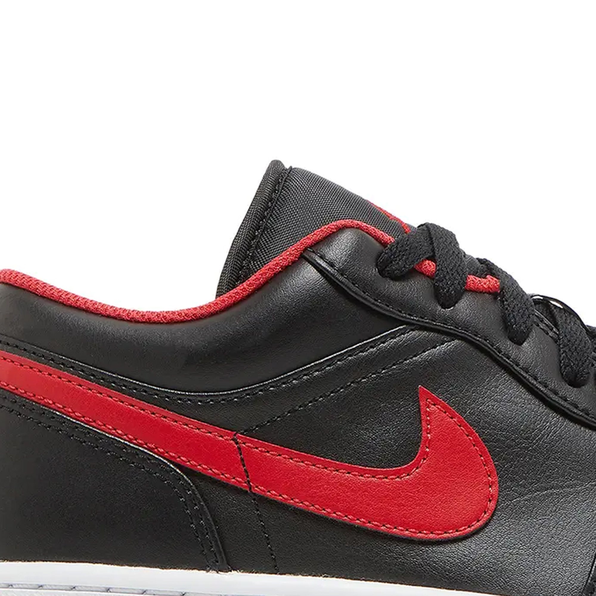 Air Jordan 1 Low 'White Toe' Sneakers (2022) - Men's Basketball Shoes for Casual Wear & Street Fashion