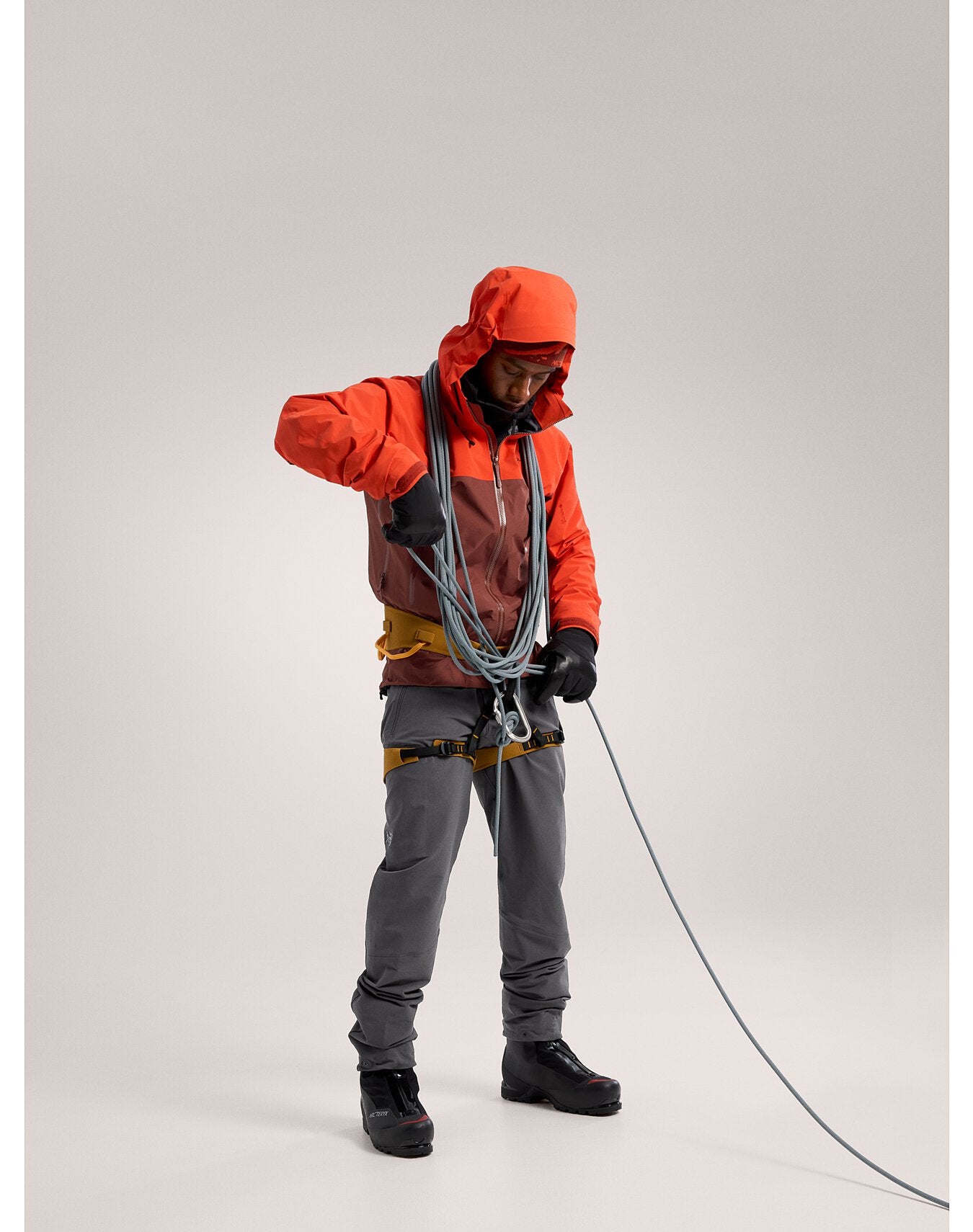 Men's Beta AR Jacket - Lightweight Waterproof Hiking & Outdoor Adventure Shell - Perfect for Climbing, Skiing & Travel