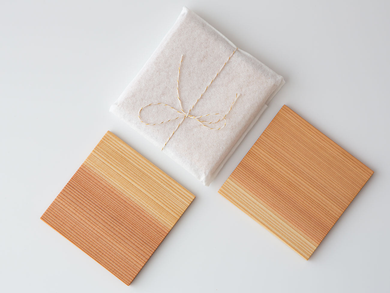 Premium White Cedar Wood Coasters Set of 2 - Natural Wood Drink Coasters for Hot & Cold Beverages - Perfect for Coffee Tables, Bars, and Home Decor