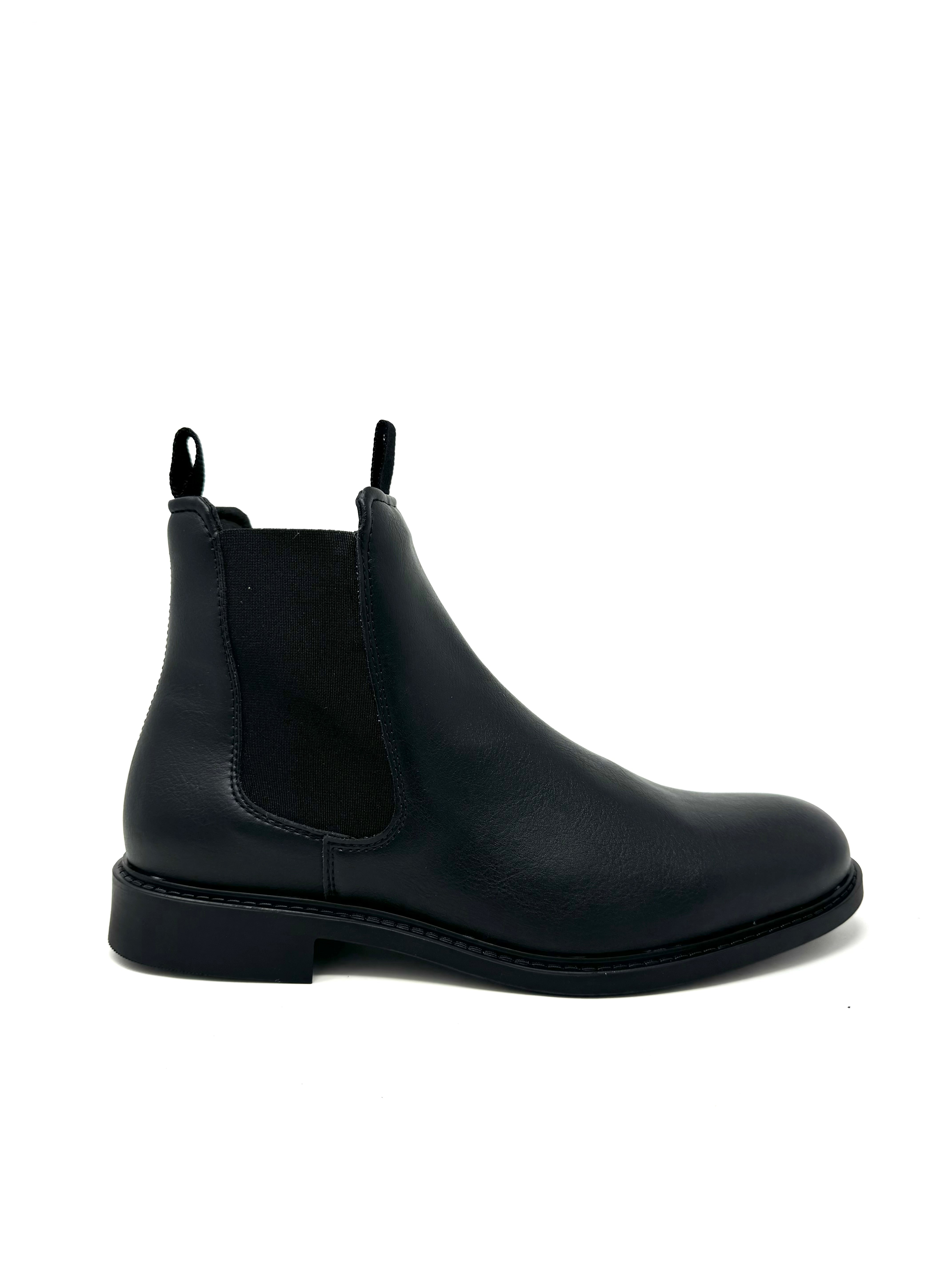 Novacas Bruce Black Chelsea Boots for Men - Stylish & Comfortable Leather Ankle Boots for Casual Wear, Work & Outdoor Activities