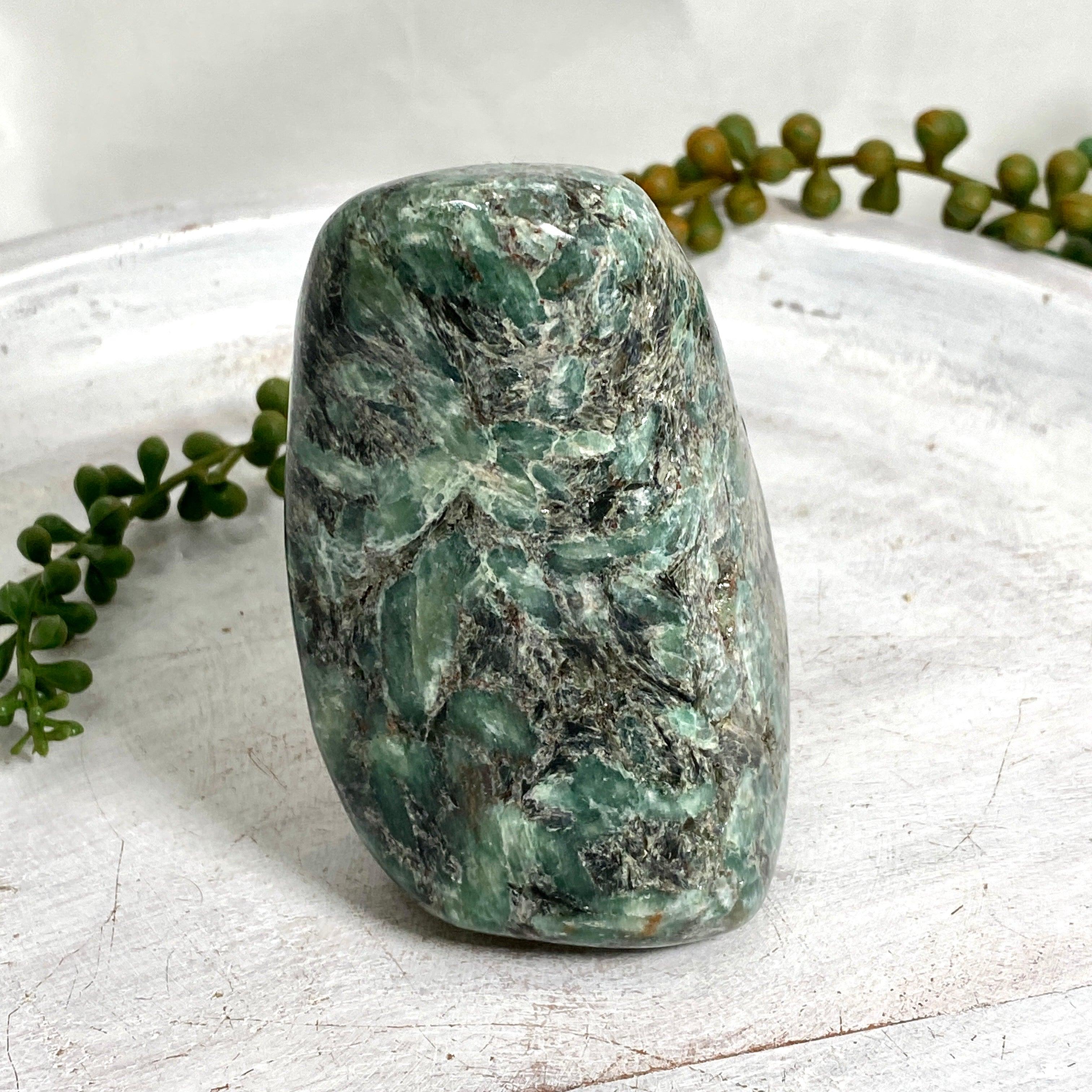Natural Emerald Gemstone Freeform Pendant - Handcrafted Jewelry for Women, Gift for Her, Birthday, Anniversary, Valentine's Day | Boho Chic, Spiritual Healing, Meditation Accessory