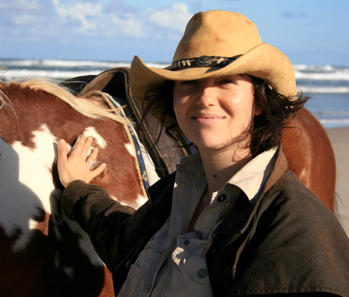 KAKADU Shapeable Stampy Leather Hat - Adjustable Western Cowboy Hat for Men & Women - Perfect for Rodeo, Country Music Festivals & Outdoor Adventures