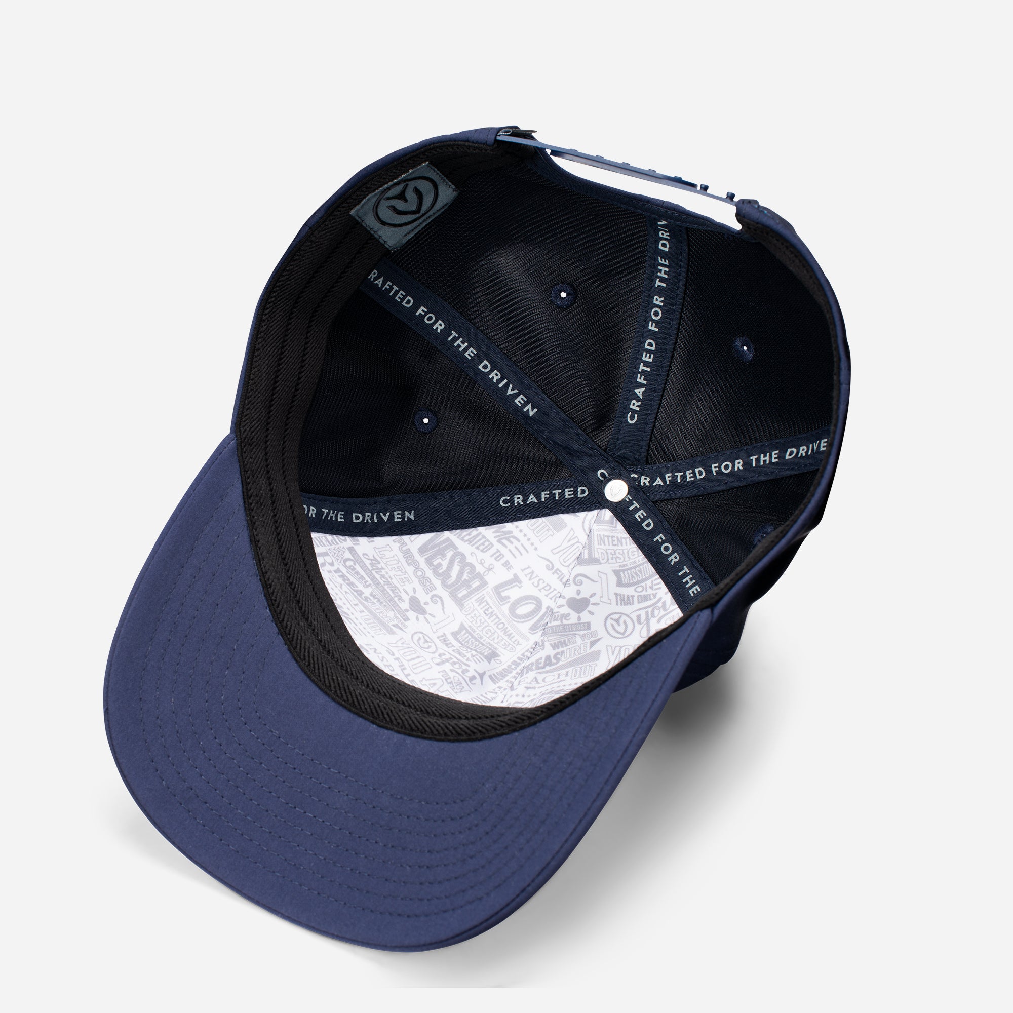 VESSEL Tour Performance Hat for Golf & Outdoor Activities - Lightweight, Breathable Sun Protection Cap for Men & Women