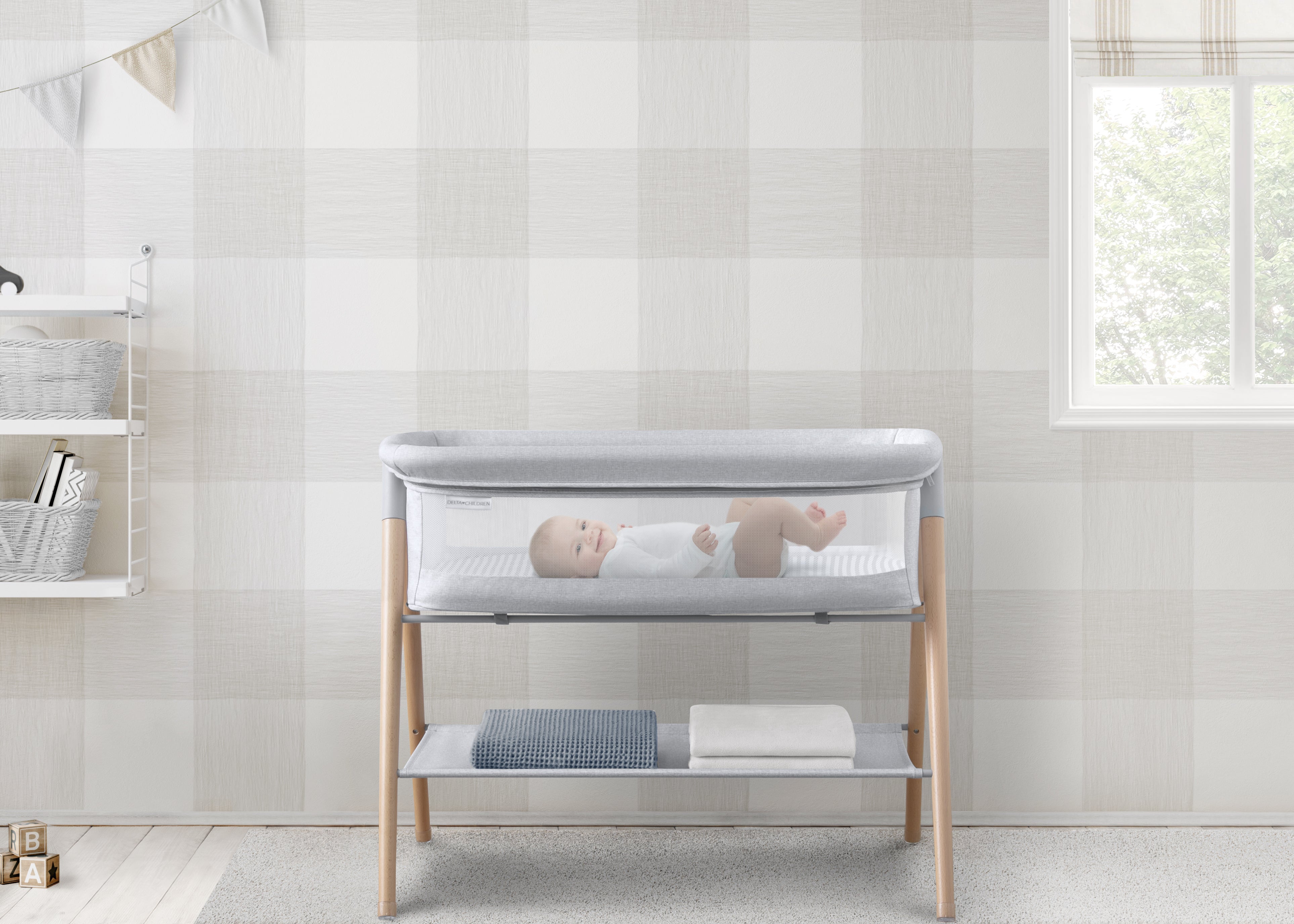 Haven by the Bed Bassinet with Natural Beechwood Legs - Portable Baby Crib for Newborns - Perfect for Nursery, Bedroom & Travel
