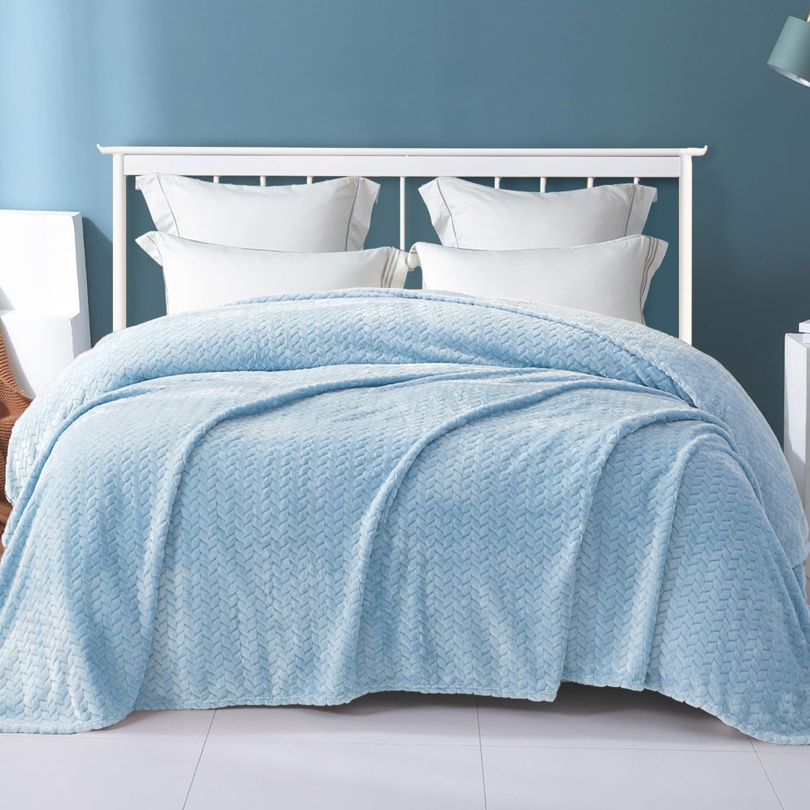 Light Blue Fleece King Size Blanket 90x104 Inches - Soft 3D Jacquard Flannel Blanket, Cozy Lightweight Plush Throw for All Seasons | Perfect for Bed, Couch, Sofa & Home Decor