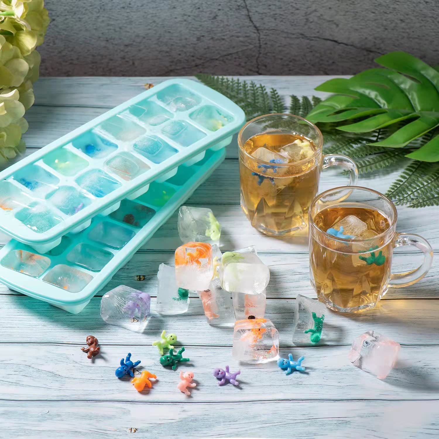 ZYFLSQ My Water Broke Baby Shower Game Kit - 60 Colorful Mini Plastic Babies, 3 Ice Cube Trays & 1 Sign - Perfect for Gender Reveal Parties & Baby Shower Activities
