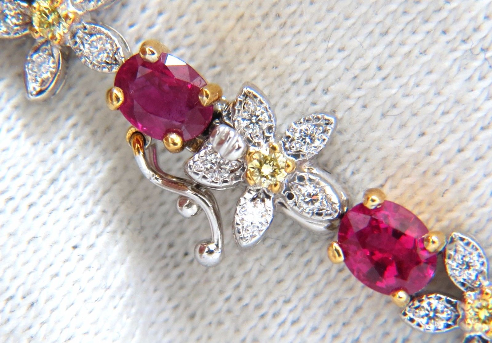 7.27ct Natural Red Ruby & Diamond Flower Cluster Tennis Bracelet in 18K Gold - Perfect for Weddings, Anniversaries & Special Occasions